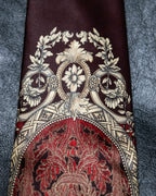 "GIANFRANCO FERRE" Beautiful botanical and frame design necktie