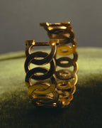 “Salvatore Ferragamo” 90’s-00’s Gancini motif gold bangle