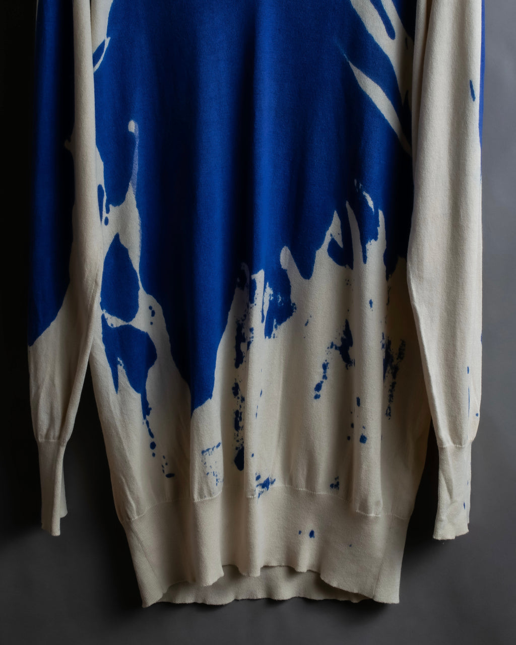 "Alexander McQueen" Painted oversized V-neck knit