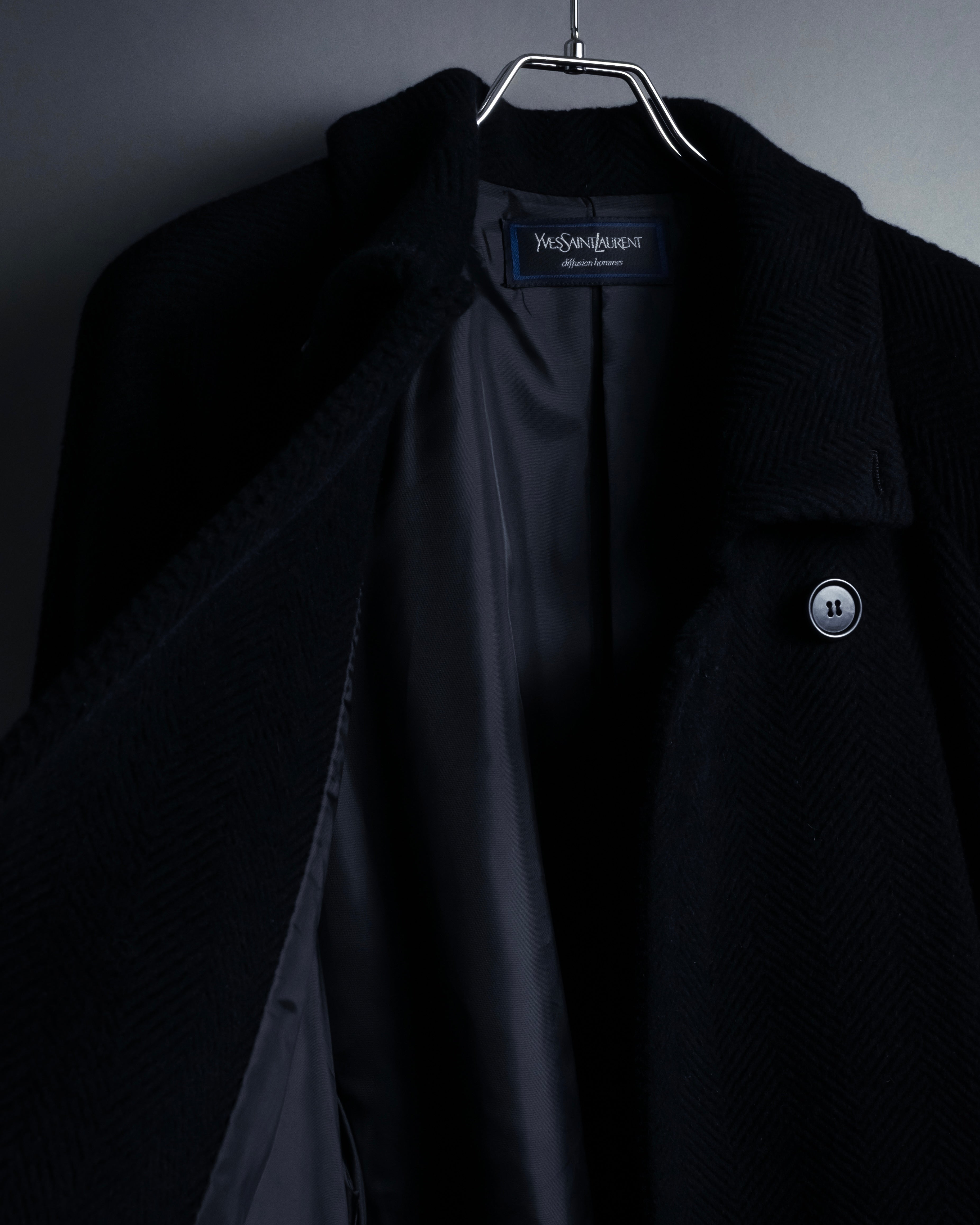 YVES SAINT LAURENT (イヴ・サンローラン) - コート - ブラック