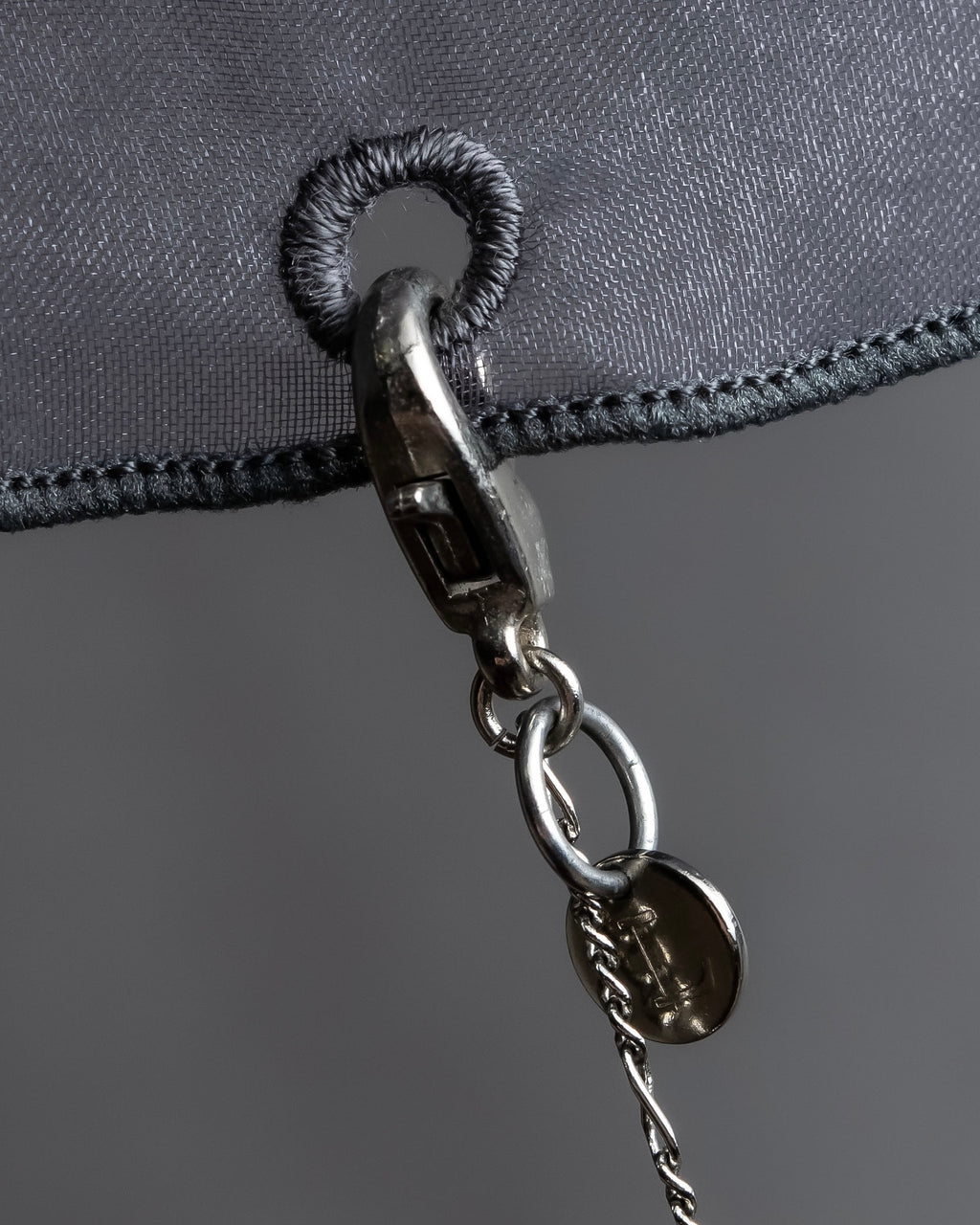 "LIMI feu " Chain docking organza bucket hat