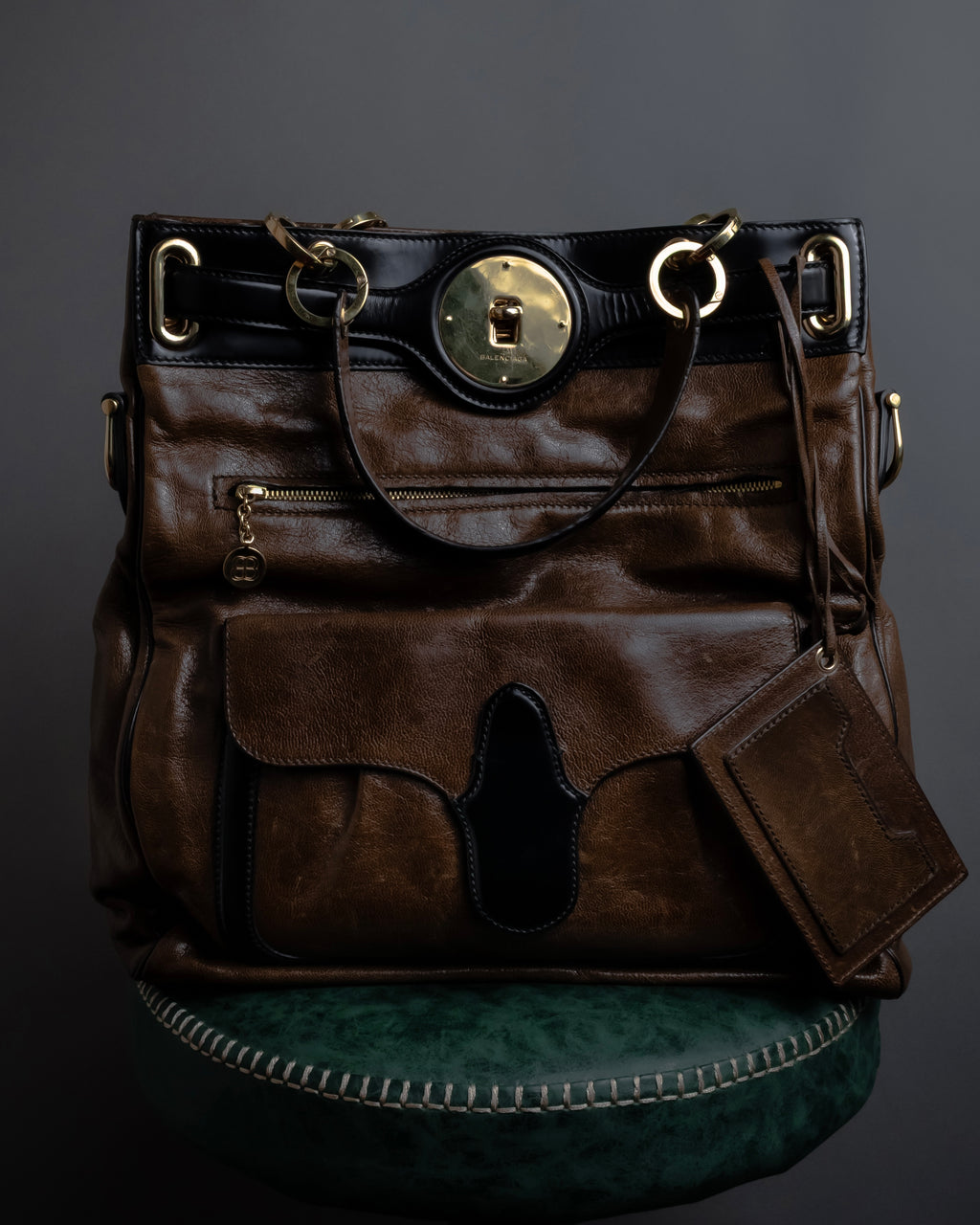 "BALENCIAGA" Gold turn lock design leather combination bag