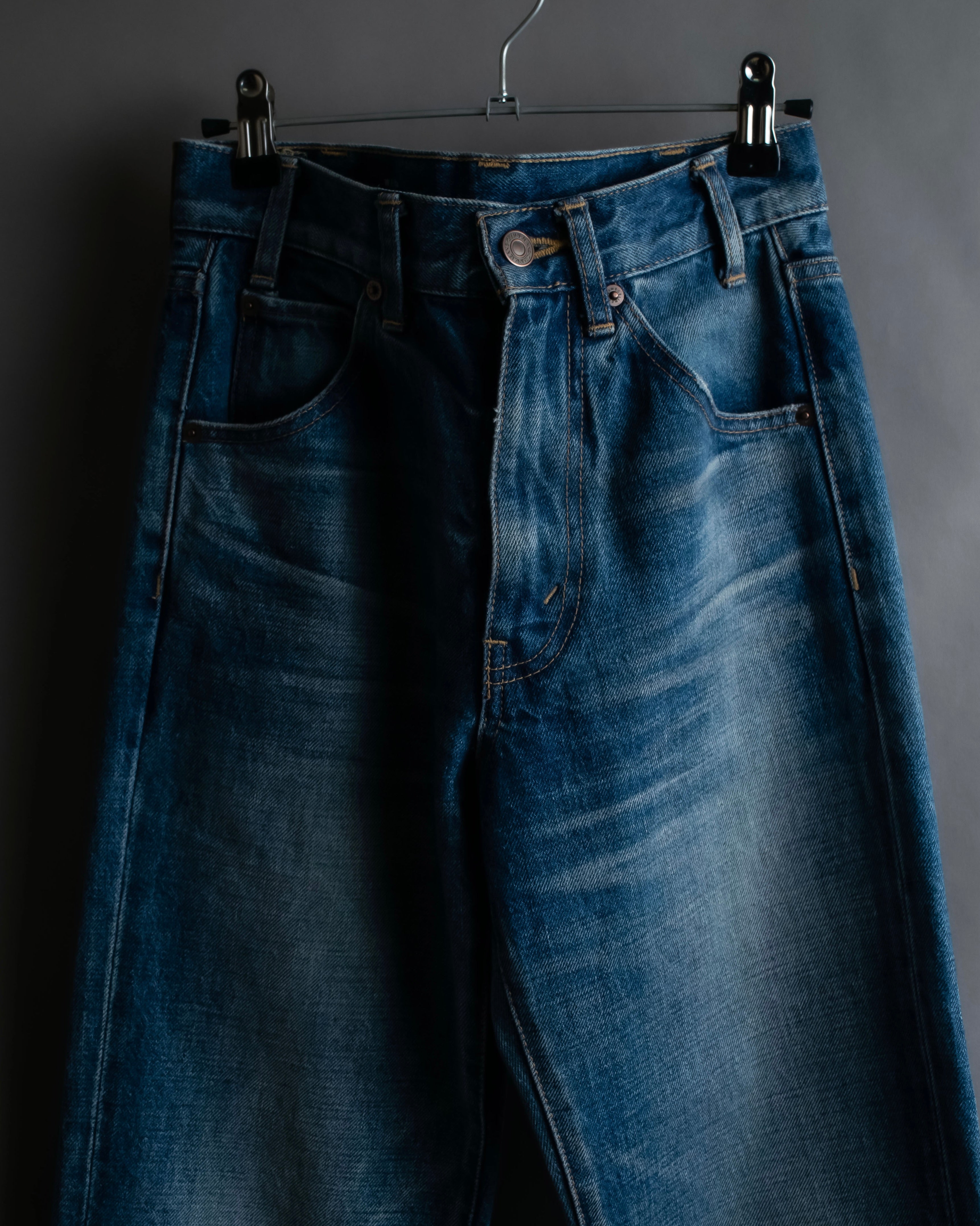 "CELINE" Stonewash design straight denim