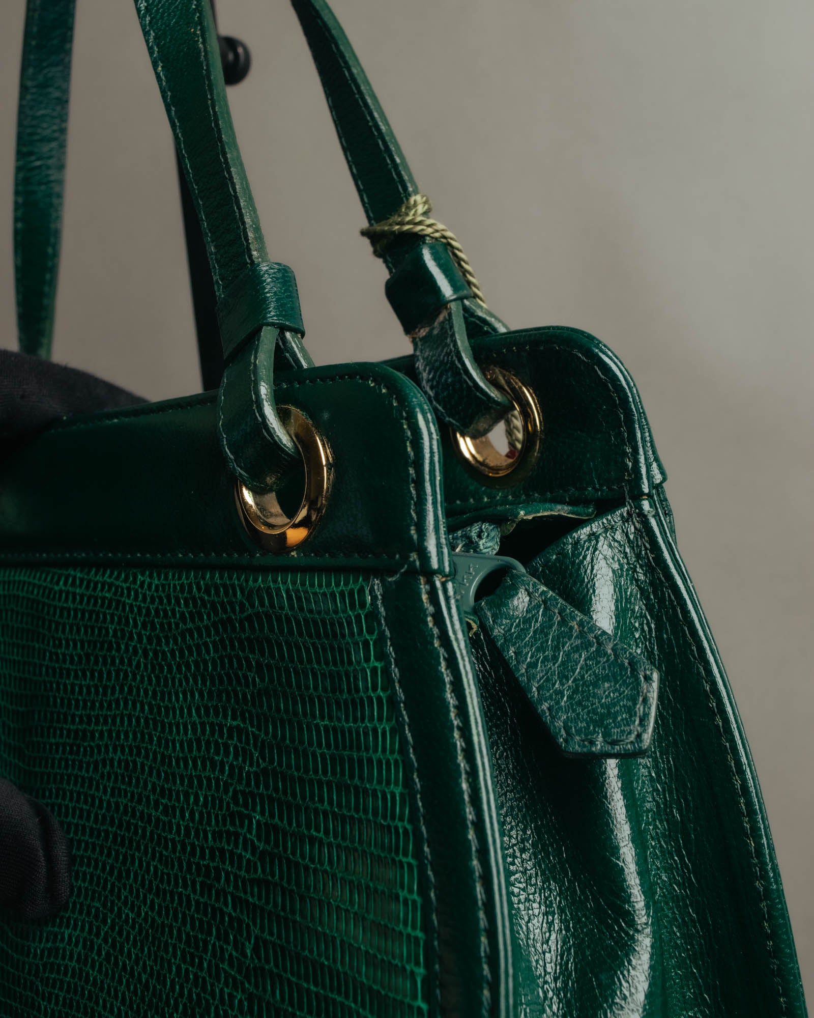 -SPECIAL- "Yves Saint Laurent" 80's-90's Glossy green exotic leather shoulder handbag
