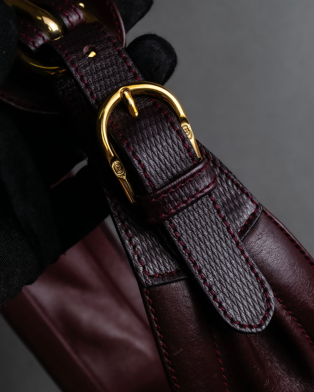 "GUCCI" Equus-derived bordeaux leather belt