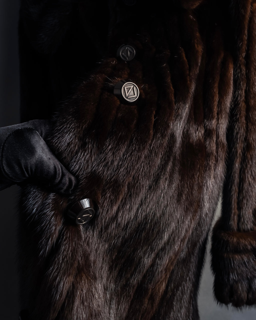 -SPECIAL- "Christian Dior Boutique Paris" 70's-80's Panel work design 100% mink fur coat