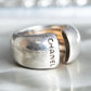 "CHANEL" Beautiful curves engraved logo silver ring