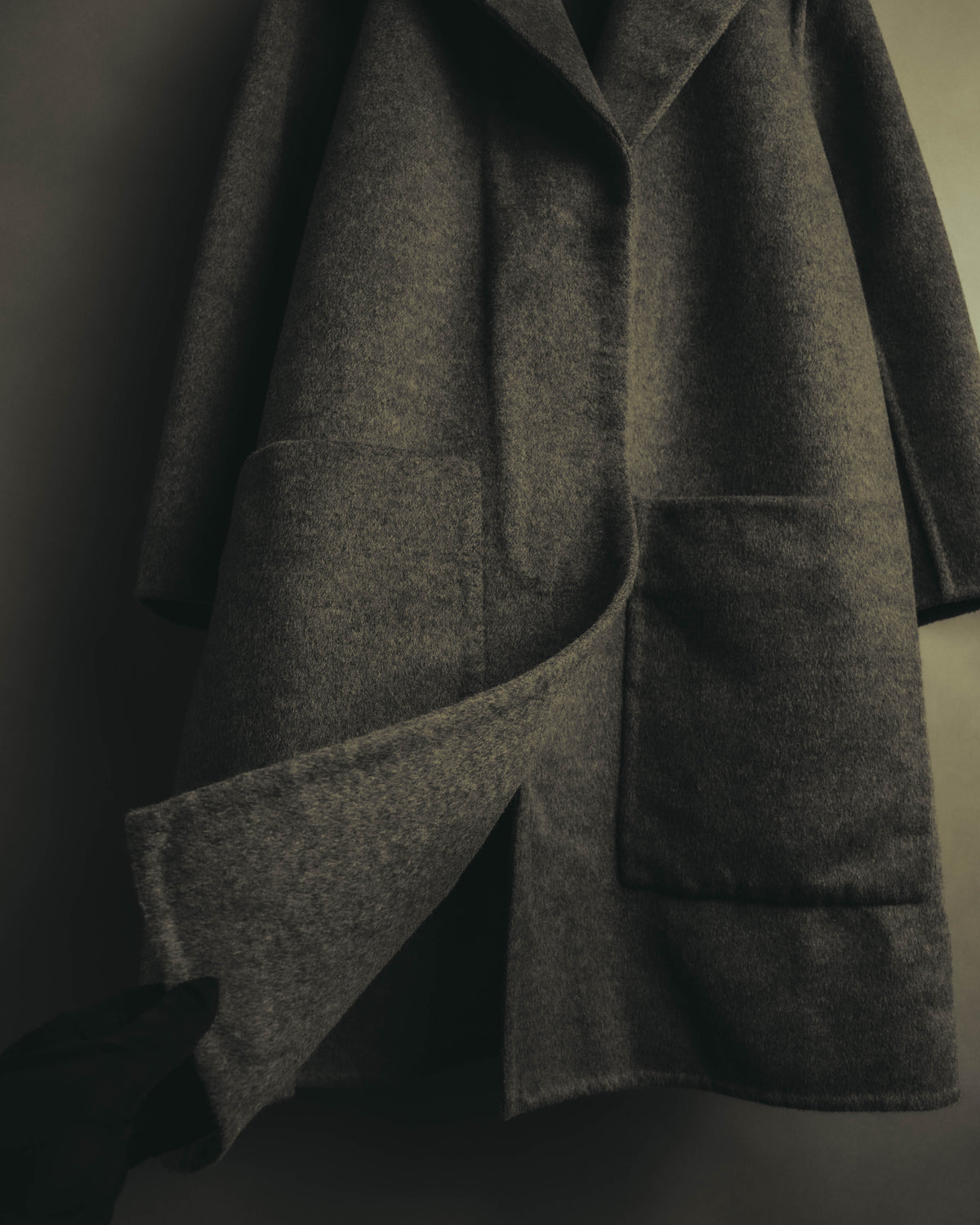 “BALENCIAGA” 00’s-10’s Wool angora wide-lapel coat