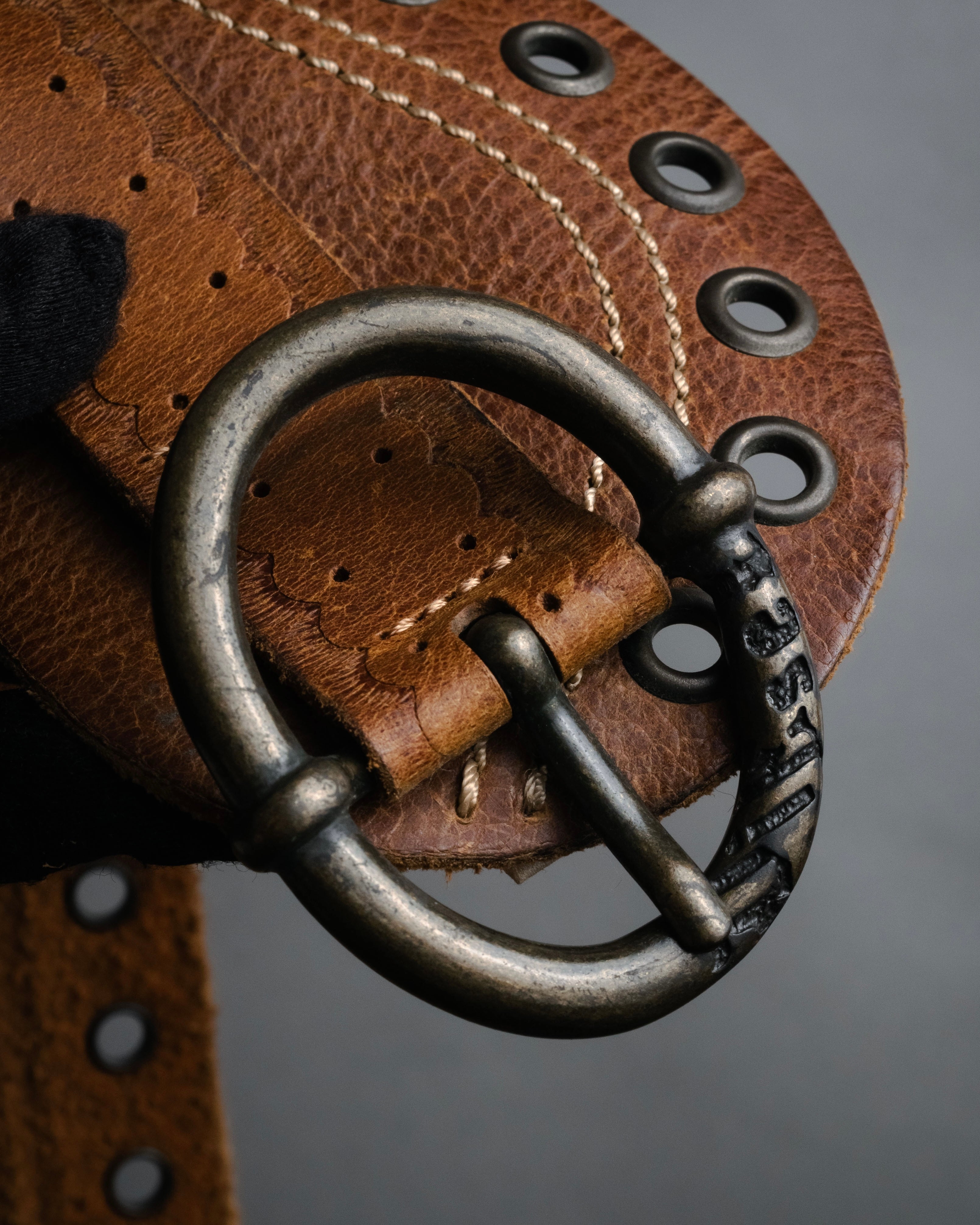 “DIESEL” 2000’s Studded craft leather belt