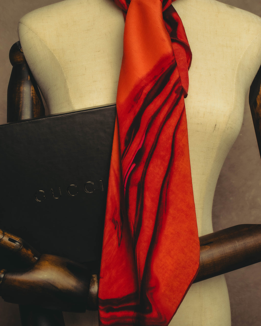 –SPECIAL– “GUCCI” 80’s-90’s Abstract marble print silk scarf