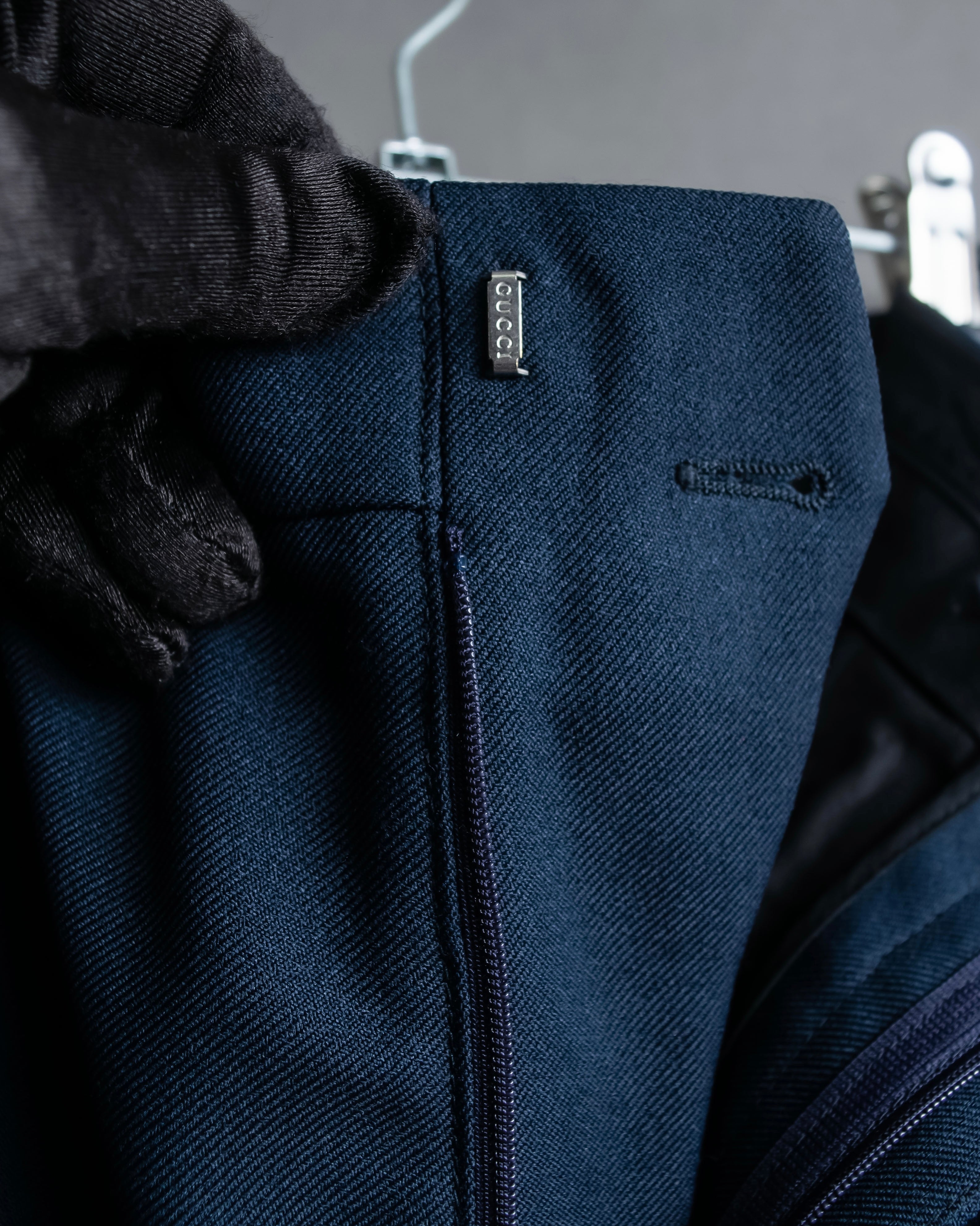 "GUCCI" Deep-tuck wool gently flared slacks