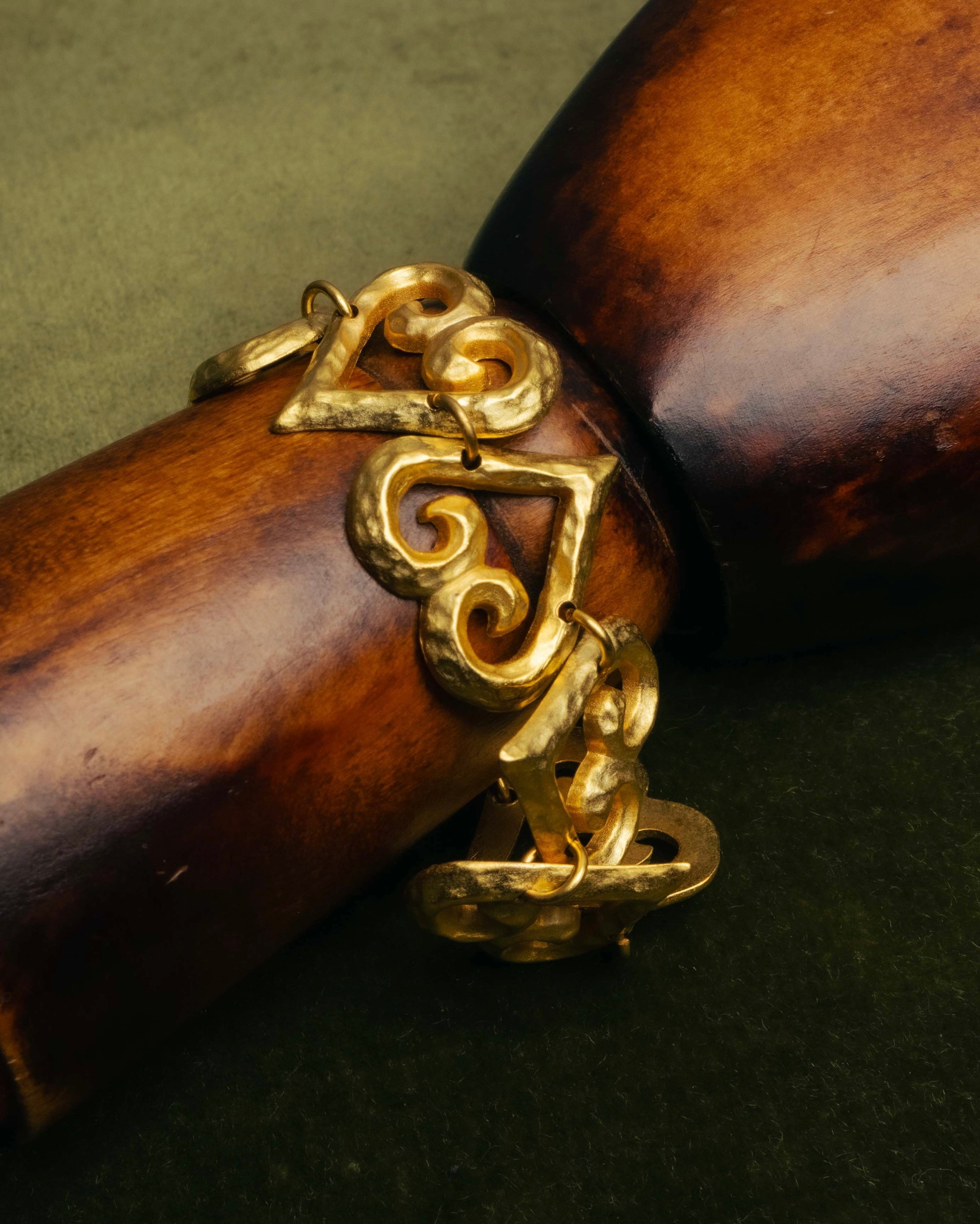 -SPECIAL- “Yves Saint Laurent” 80’s-90’s Hammered gold heart motif bracelet