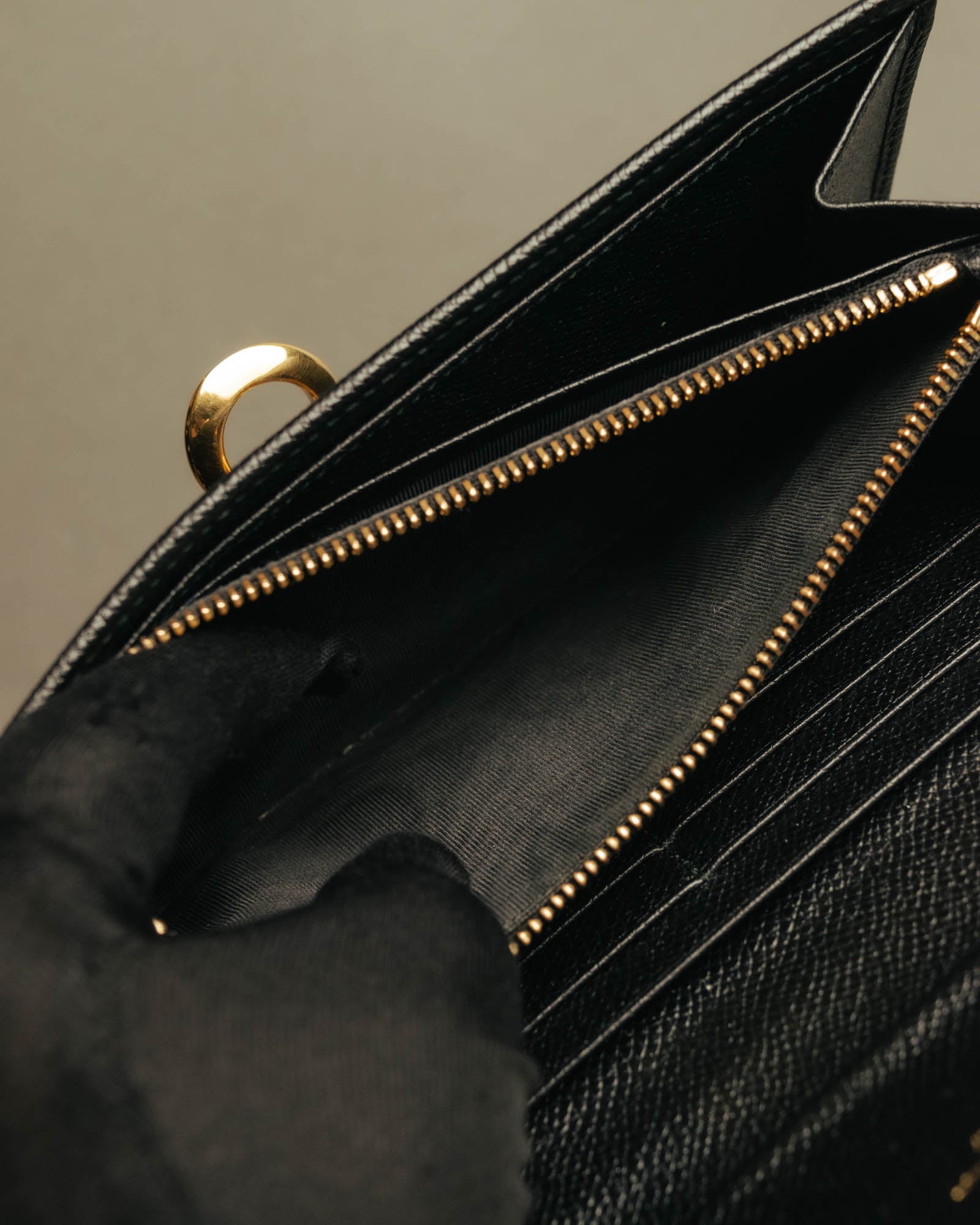 “Salvatore Ferragamo” Vintage gancini continental wallet