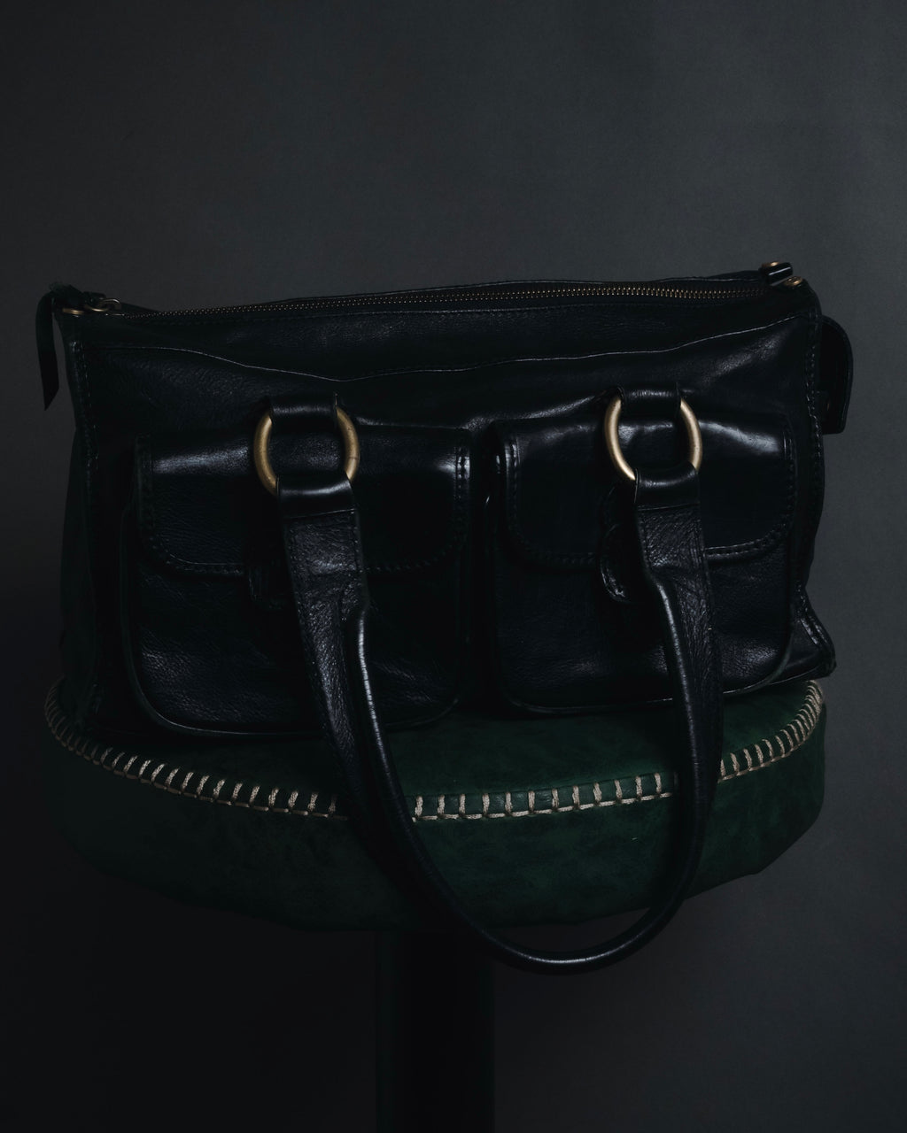 "CELINE" Leather double-pocket ring-hardware shoulder bag
