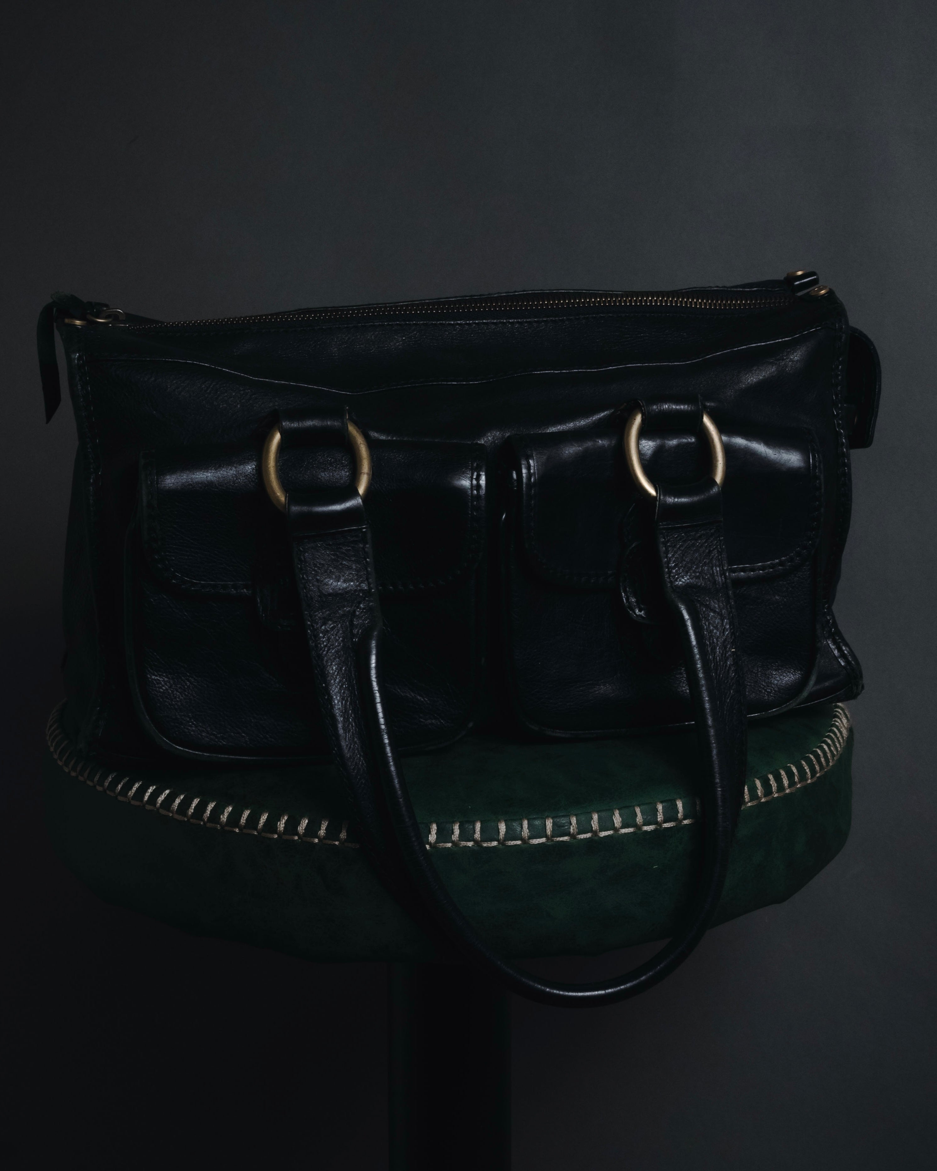 "CELINE" Leather double-pocket ring-hardware shoulder bag