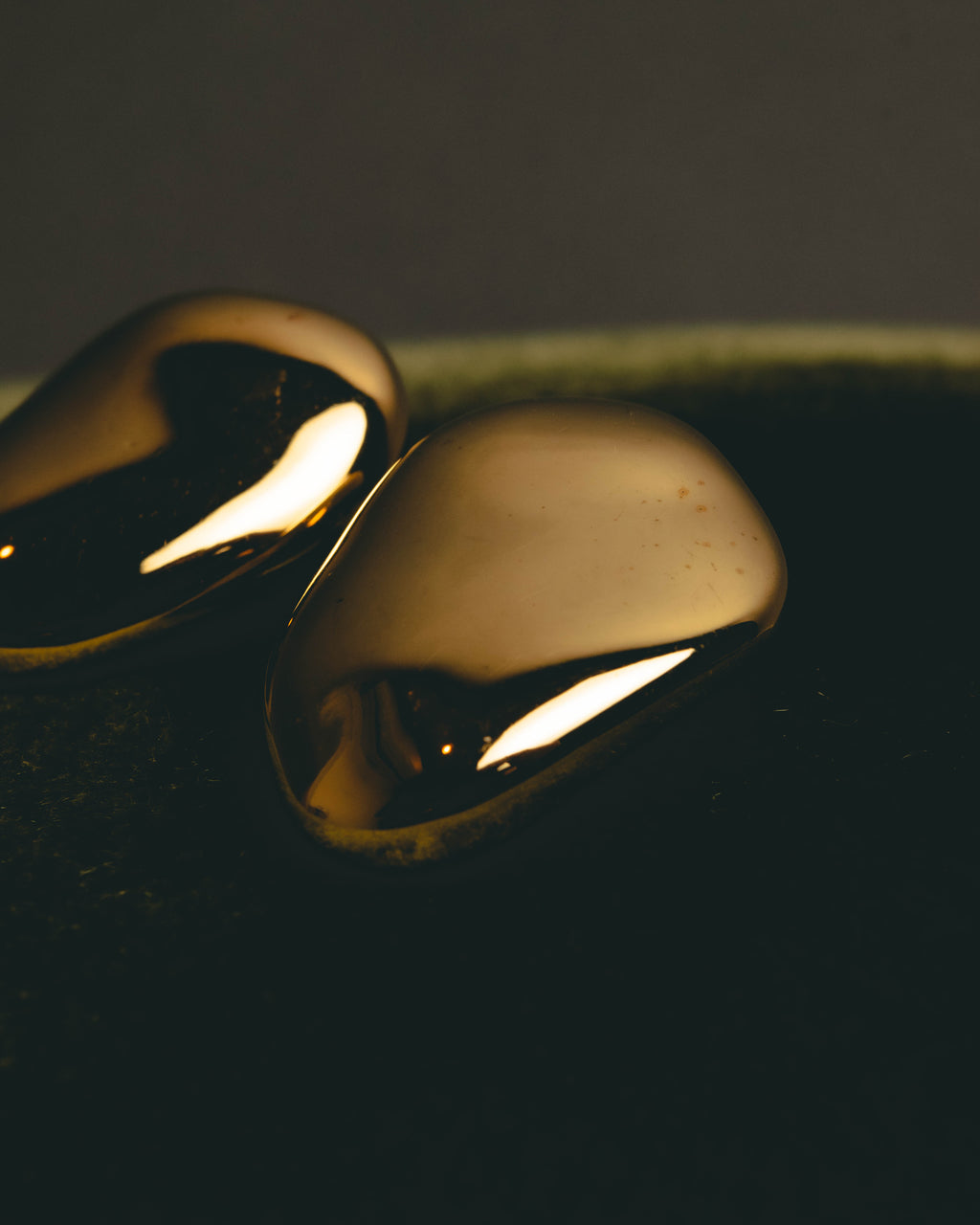 "Yves Saint Laurent" 80's-90's Sculptural gold tone clip-on earrings