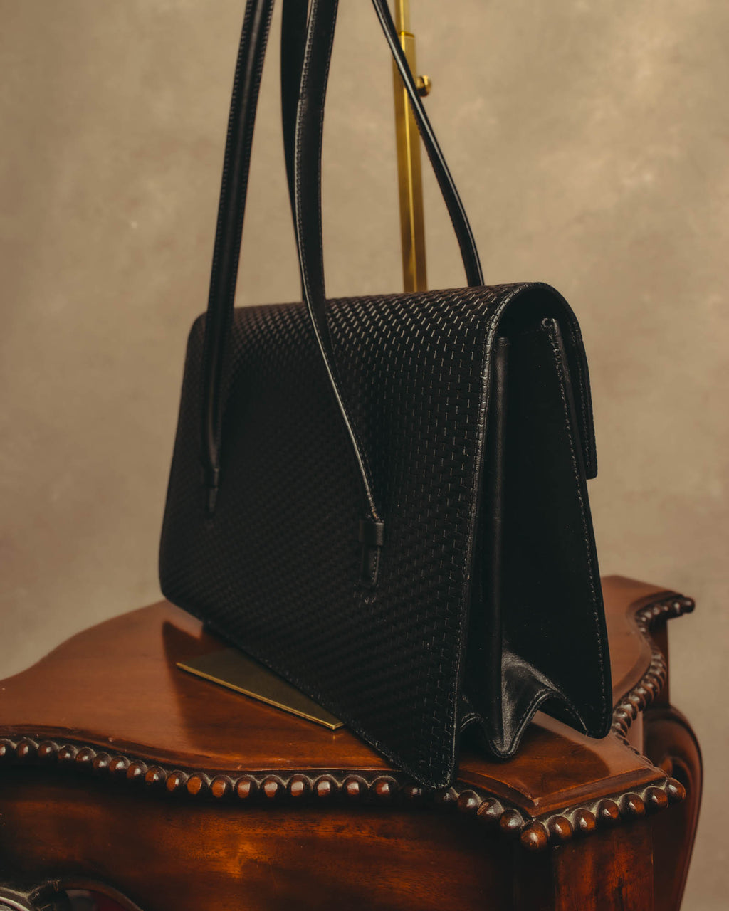 "Salvatore Ferragamo" 90's-00's Woven leather shoulder handbag