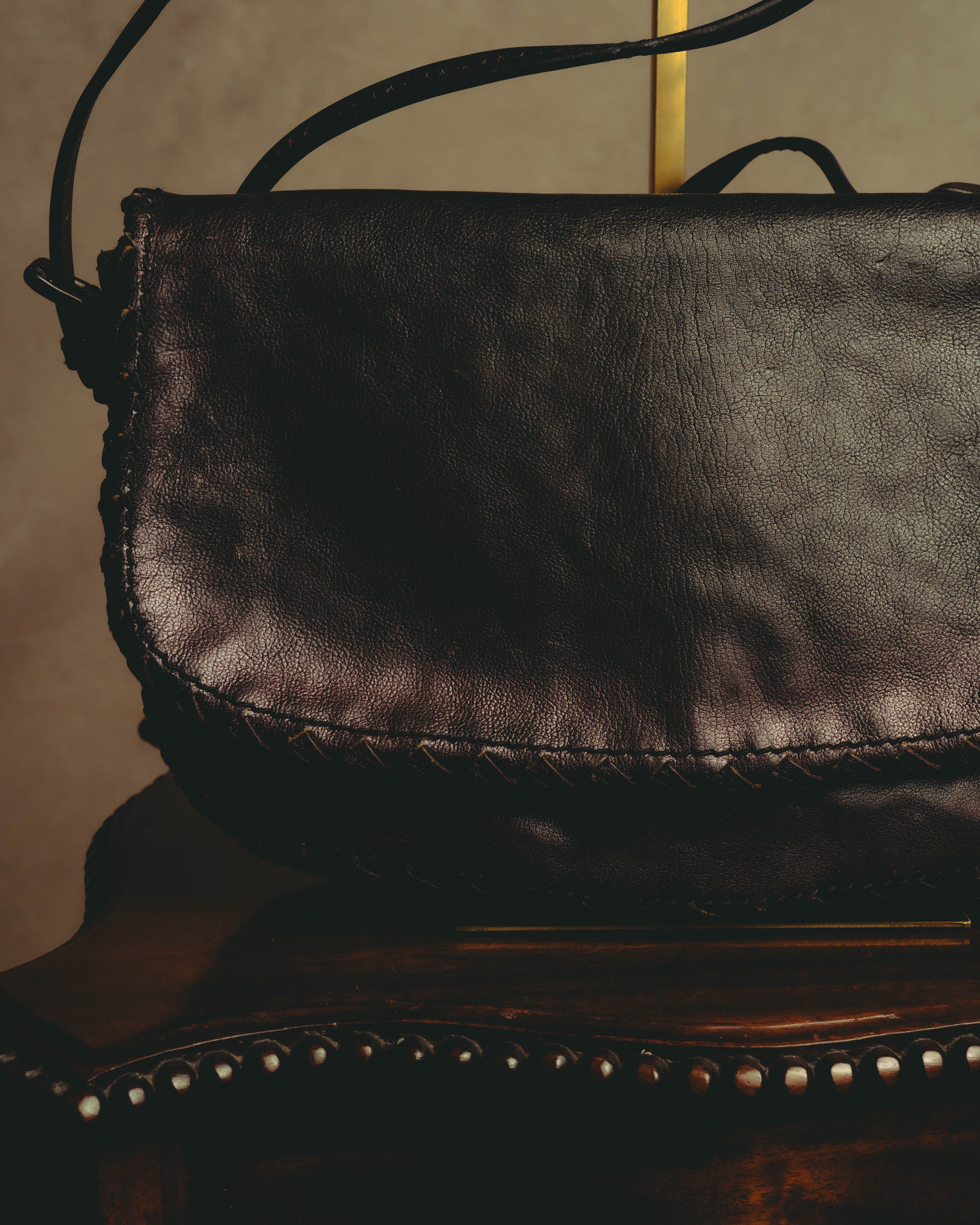“BOTTEGA VENETA” 10’s Iridescent calfskin intrecciato trim crossbody bag