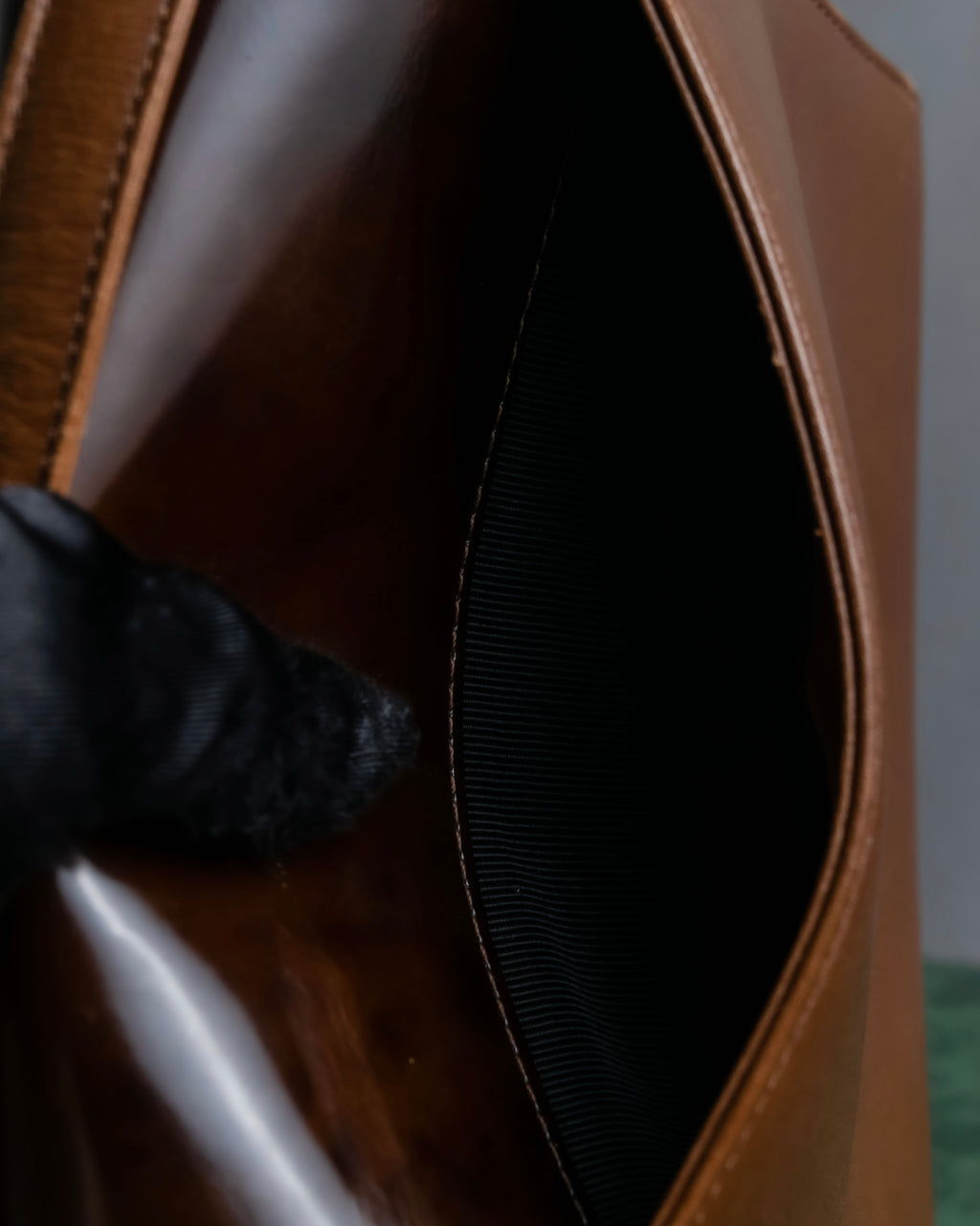 "Valentino Garavani" Leather combination design gold parts shoulder bag