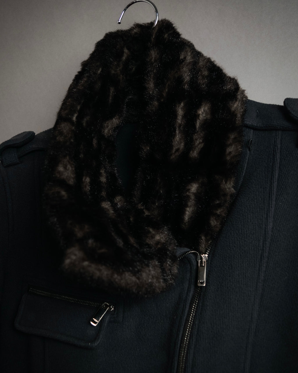 “EMPORIO ARMANI” 2009 AW Military inspired zip-up knit long coat