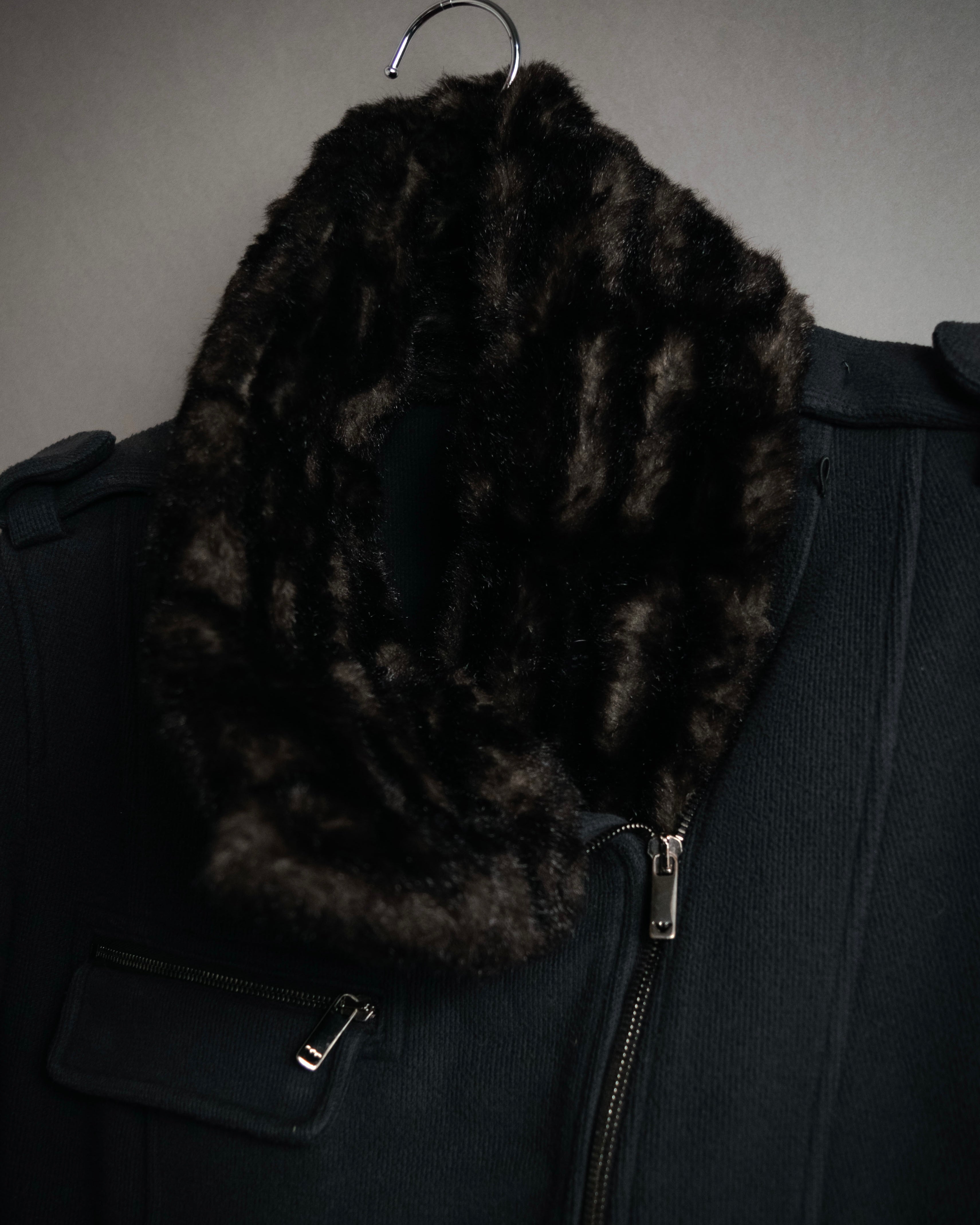 “EMPORIO ARMANI” 2009 AW Military inspired zip-up knit long coat