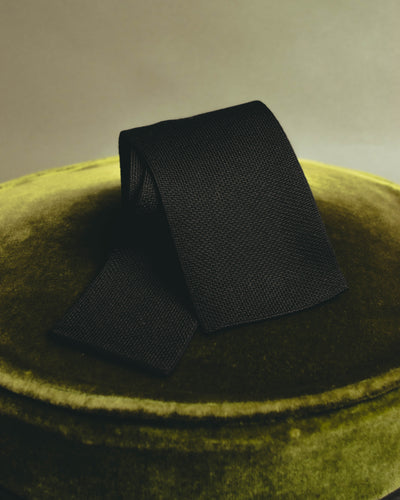 "Hermès" Black silk knit tie