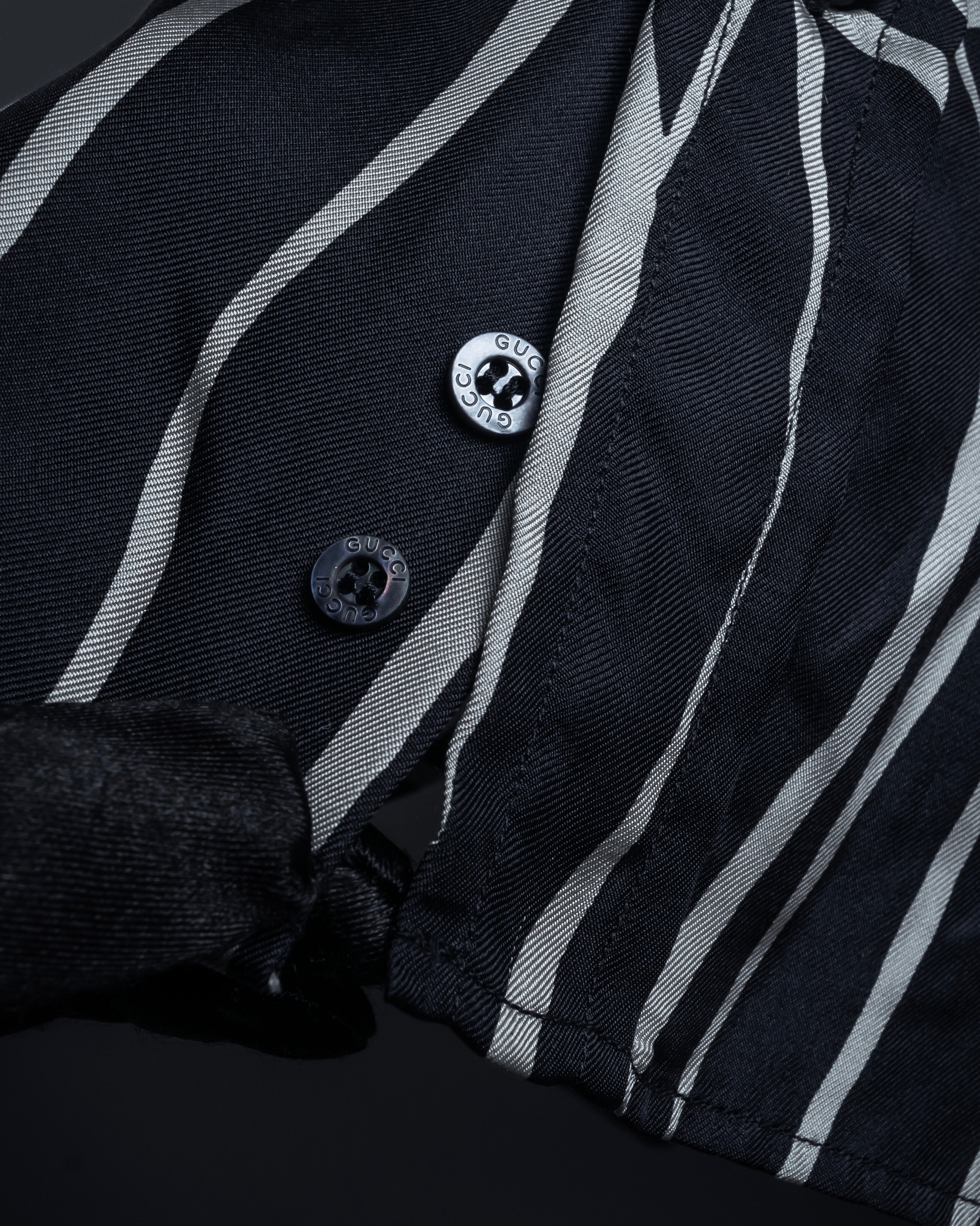 "GUCCI" Handwritten calligraphy pattern silk shirt