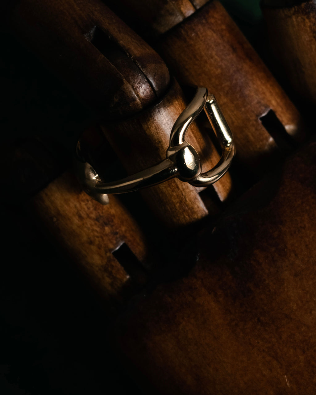 "GUCCI" 90’s-00’s Horsebit scarf ring