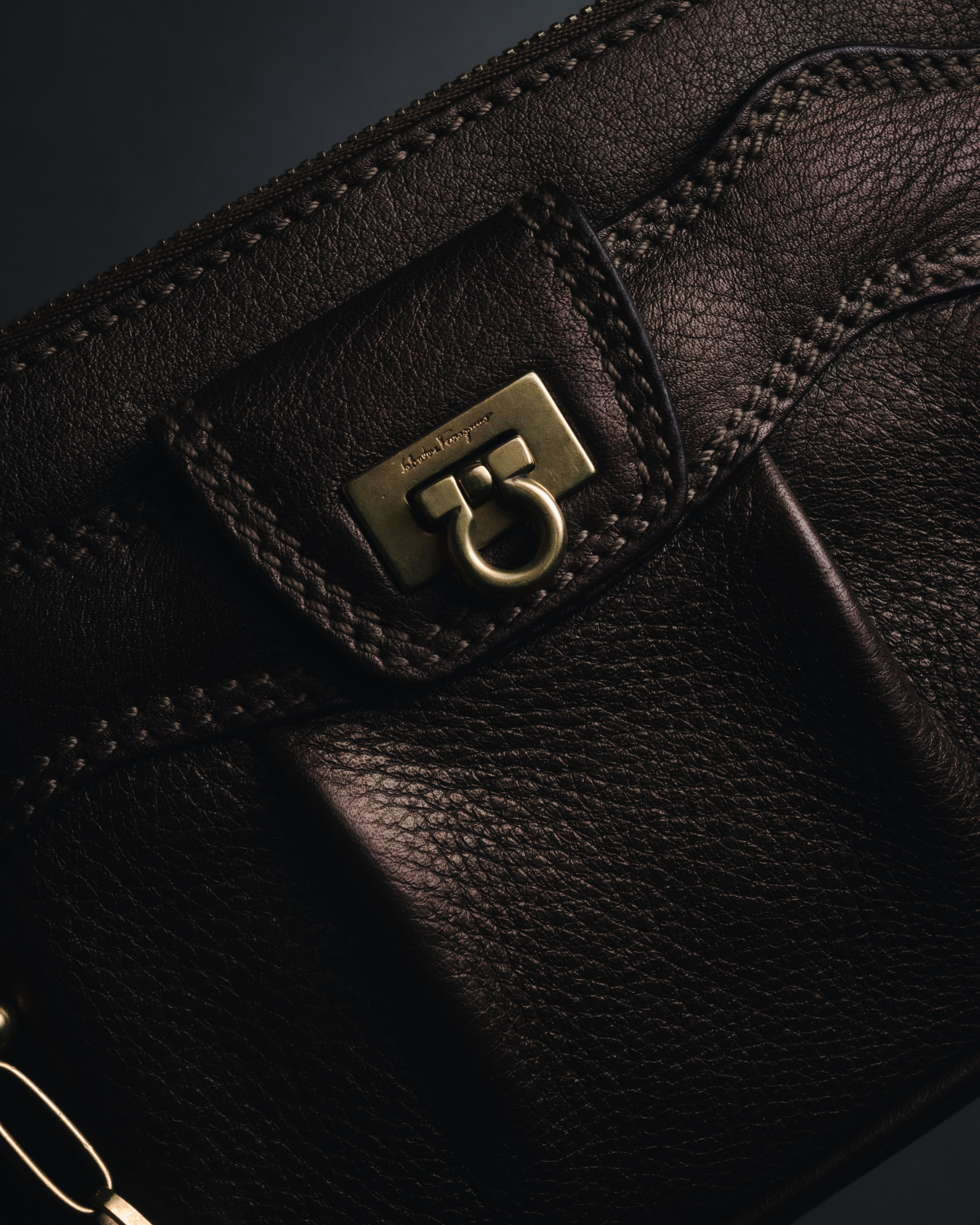 "Salvatore Ferragamo" 2000’s gathered metallic leather ball-link shoulder bag