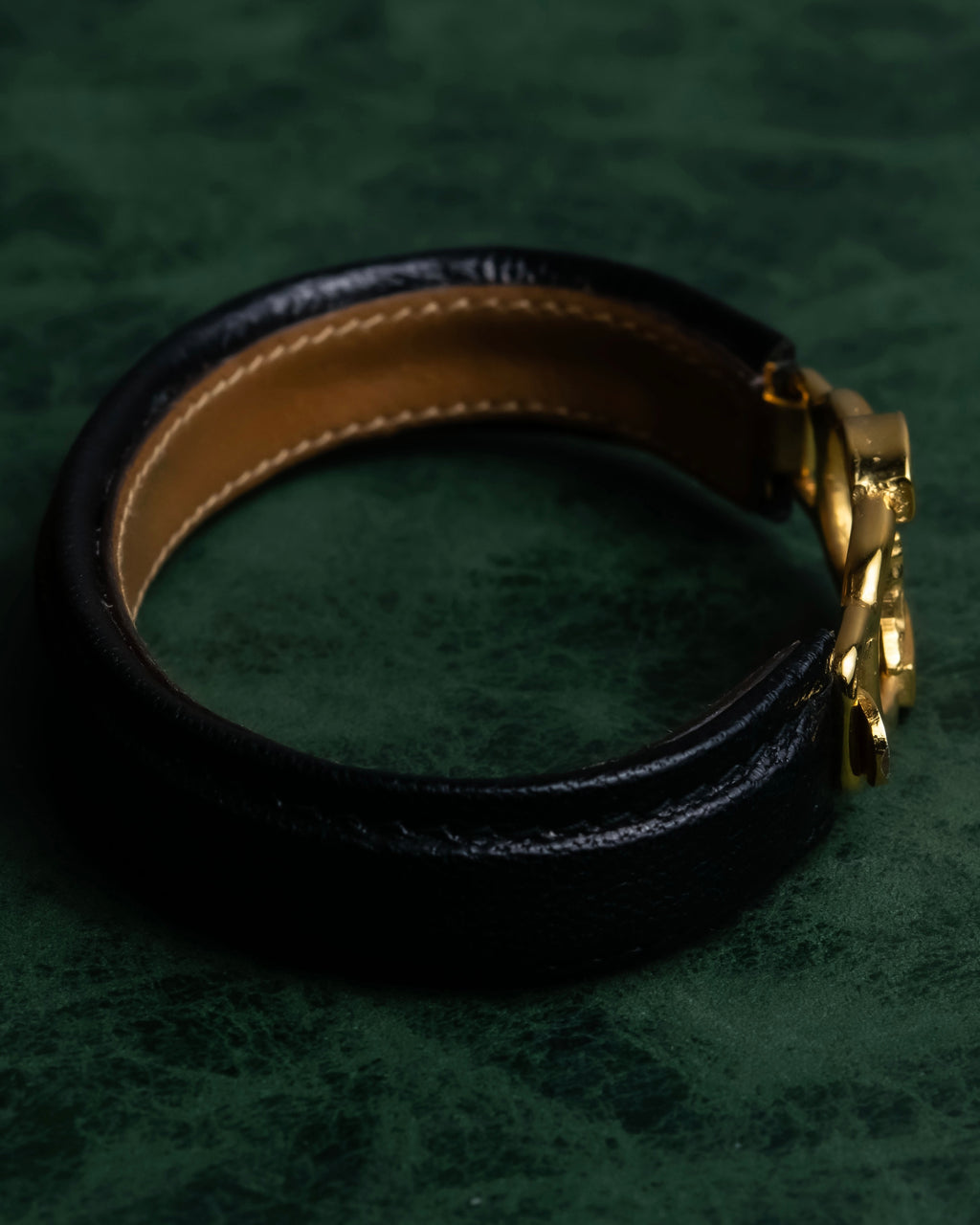 "CELINE" Horse-drawn carriage motif buckle leather bracelet