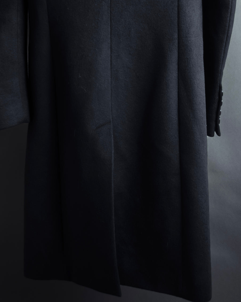"GUCCI" Michele period linear silhouette wool chester coat