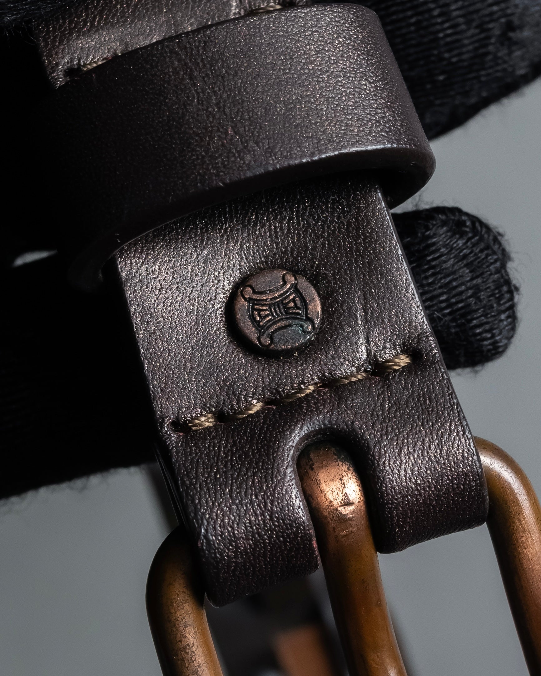 "CELINE" Triomphe motif stud design leather narrow belt