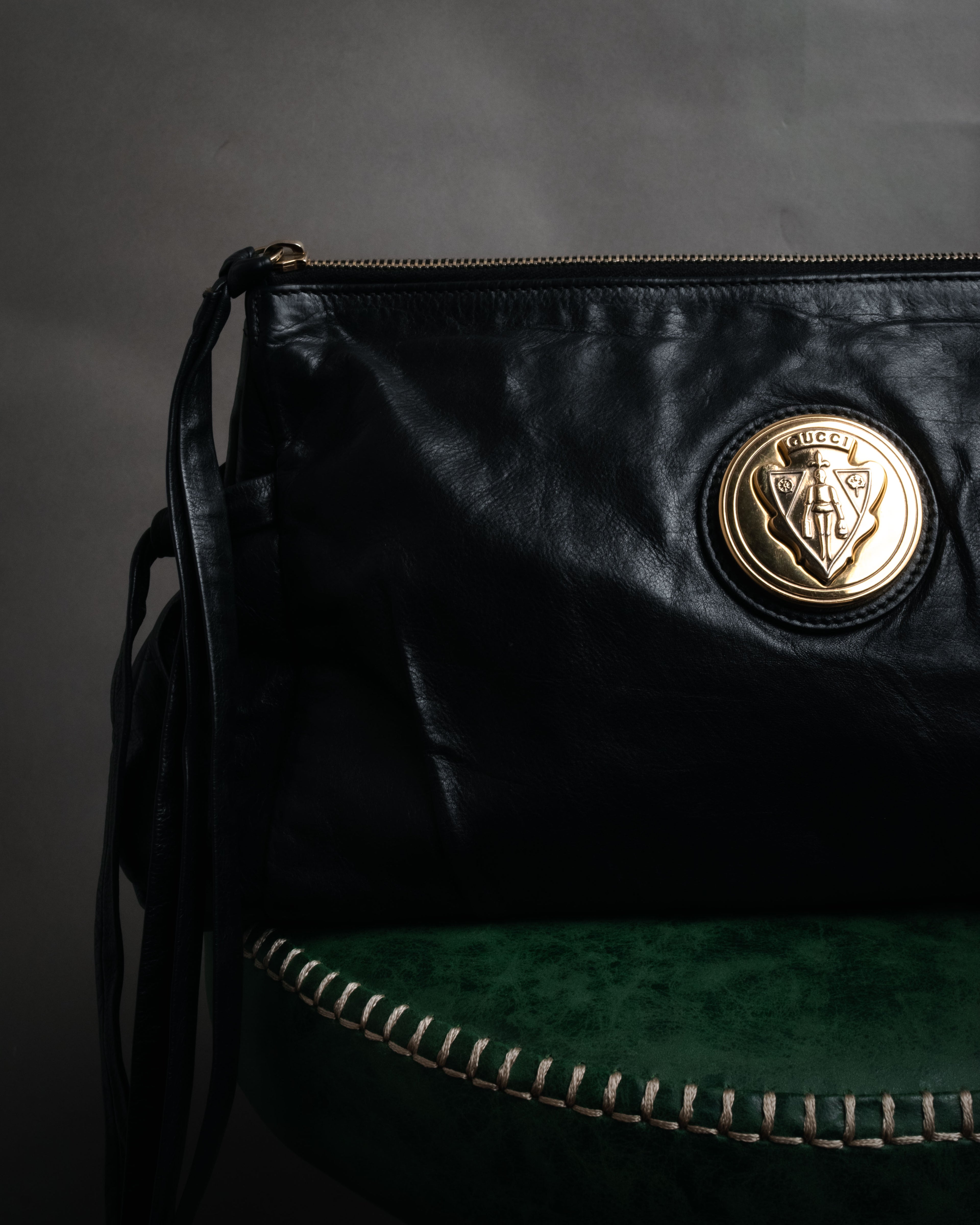 “GUCCI” 2007-2012 Crest emblem soft leather bag
