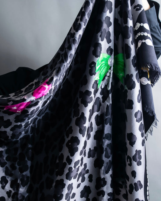 "Christian Dior" Leopard print ribbon studded large scarf