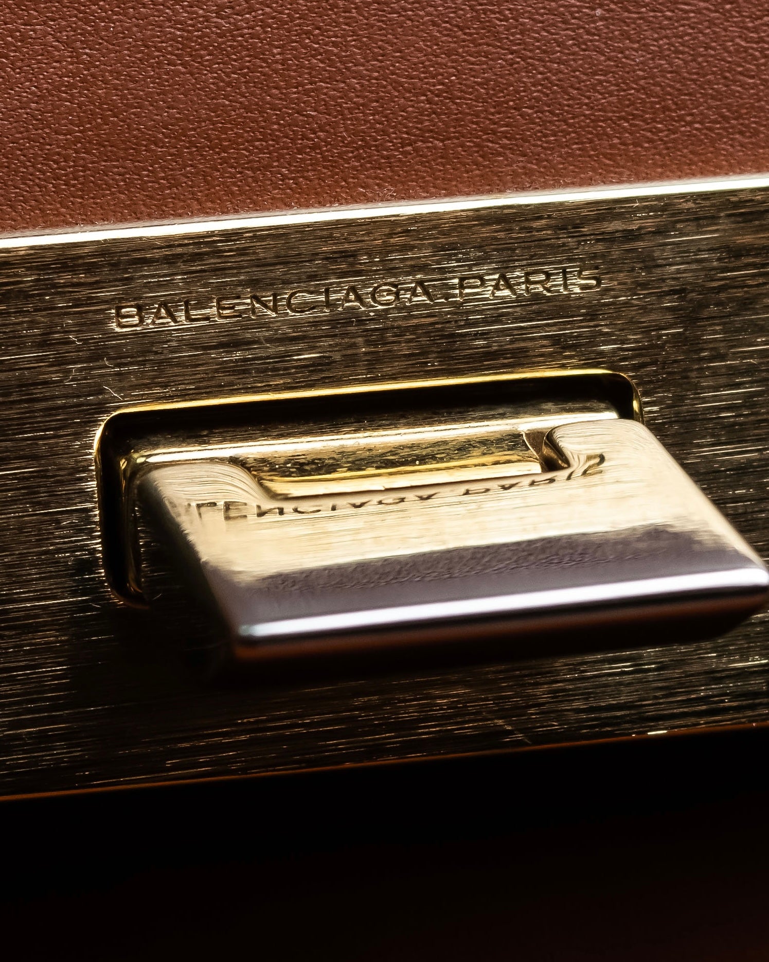 “BALENCIAGA” Le Dix 2 way hand bag