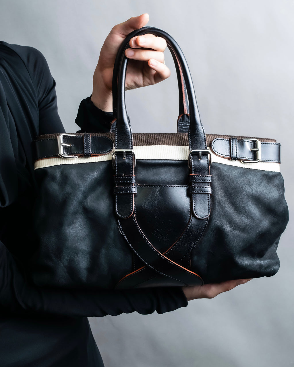 "LOEWE"　Belt design logo engraved tote bag