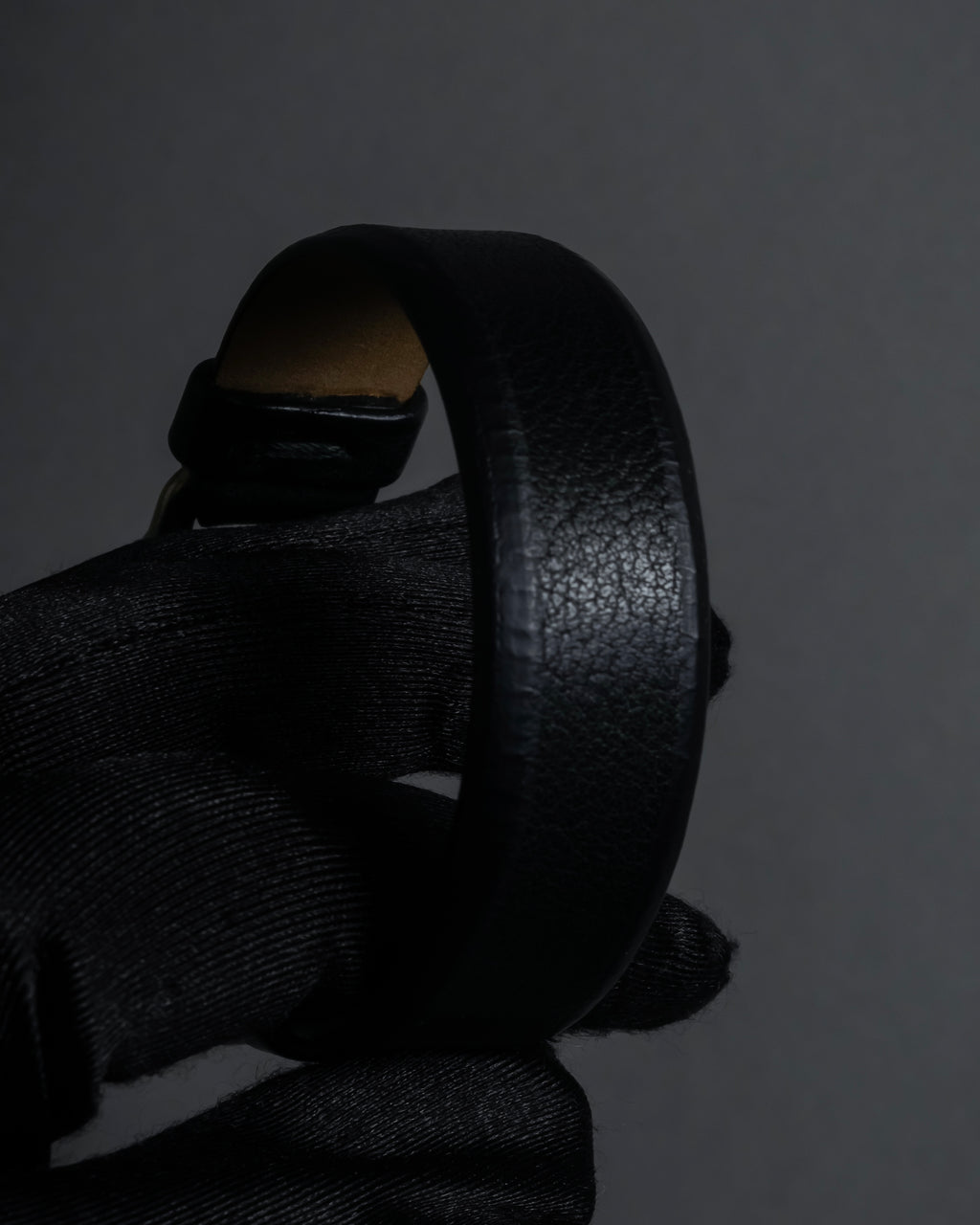 "PRADA" Logo engraved metal plate design leather bracelet