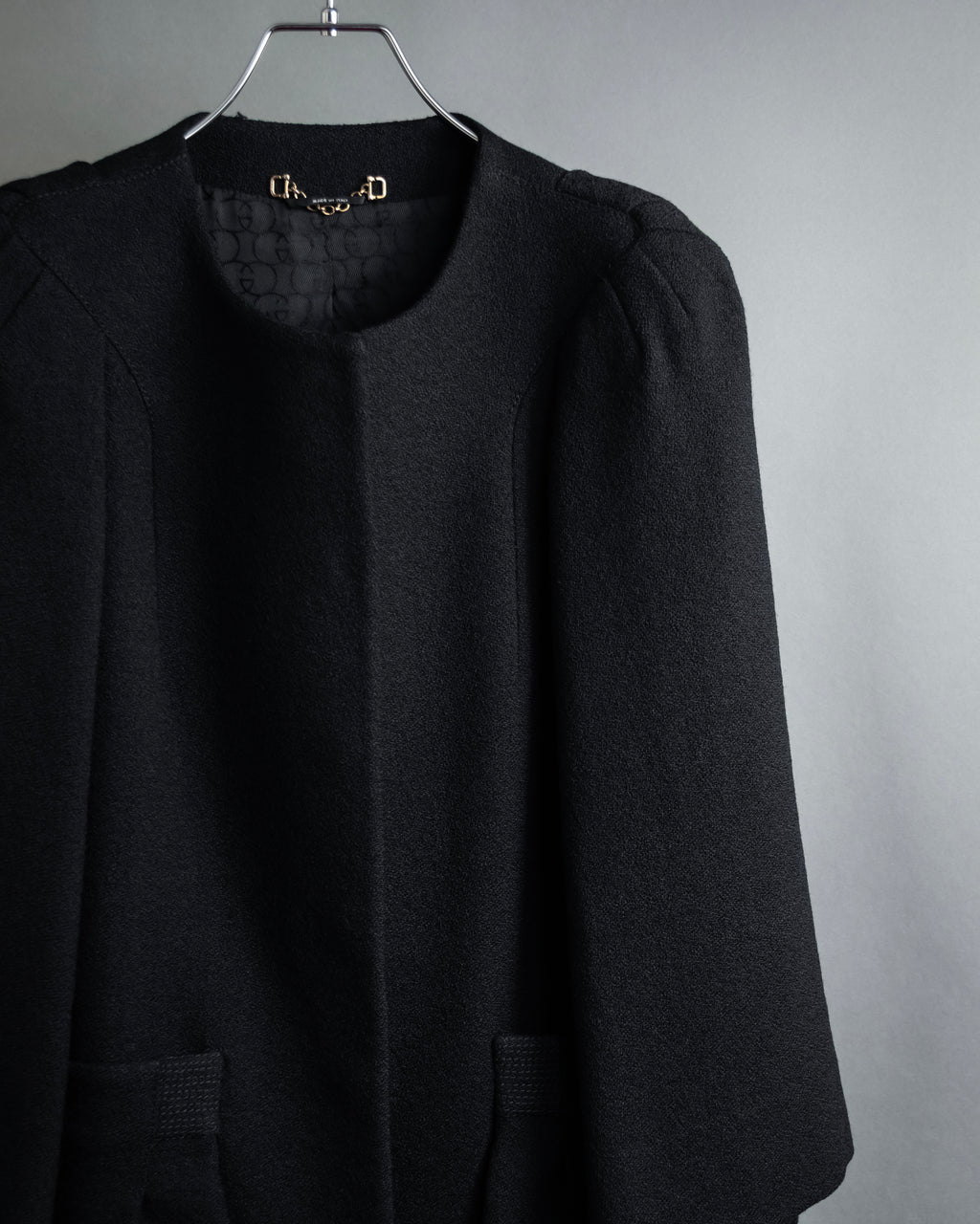 "GUCCI" Tom Ford period round neck flying squirrel long coat