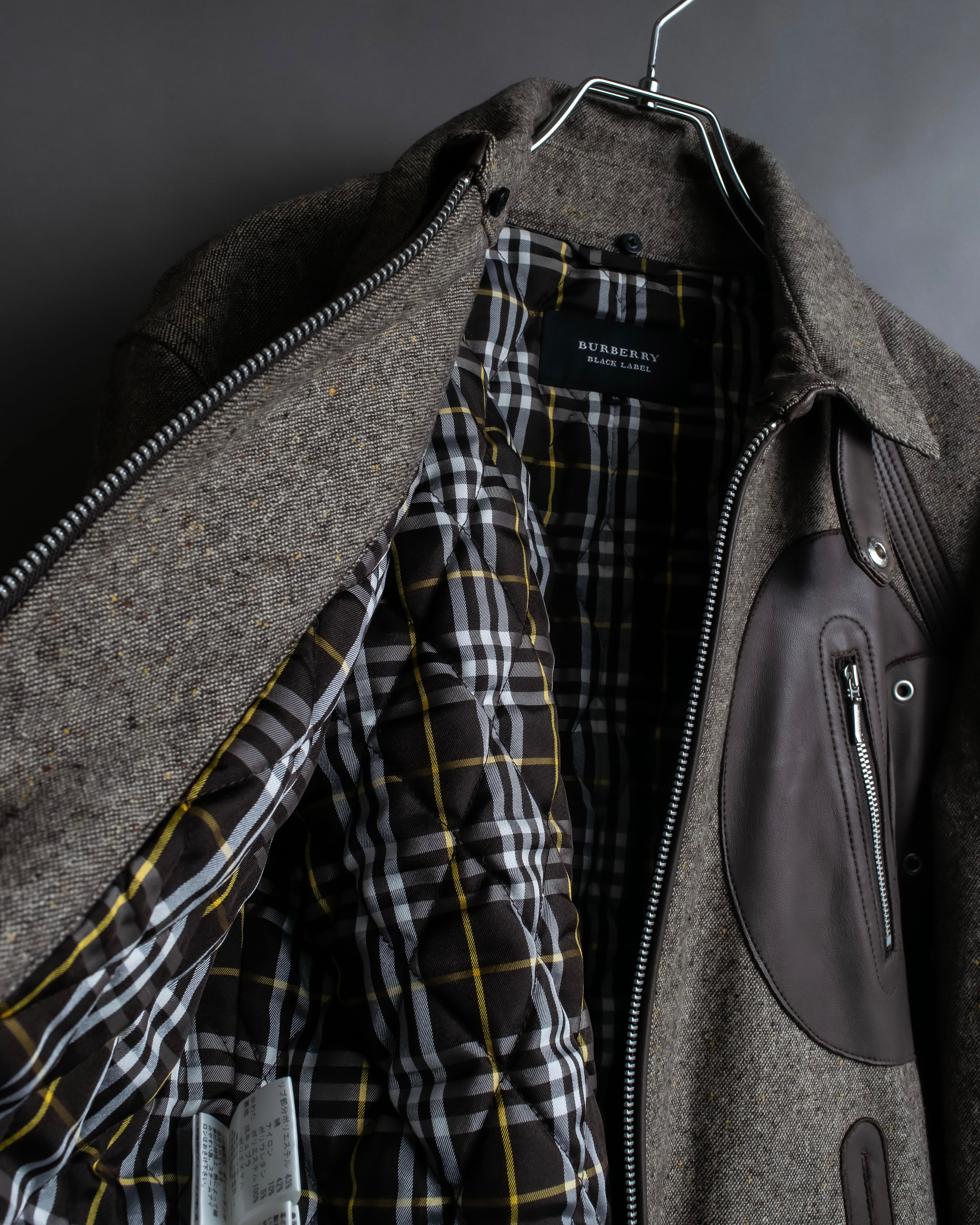 "BURBERRY Black Label" Leather combination design zip-up blouson