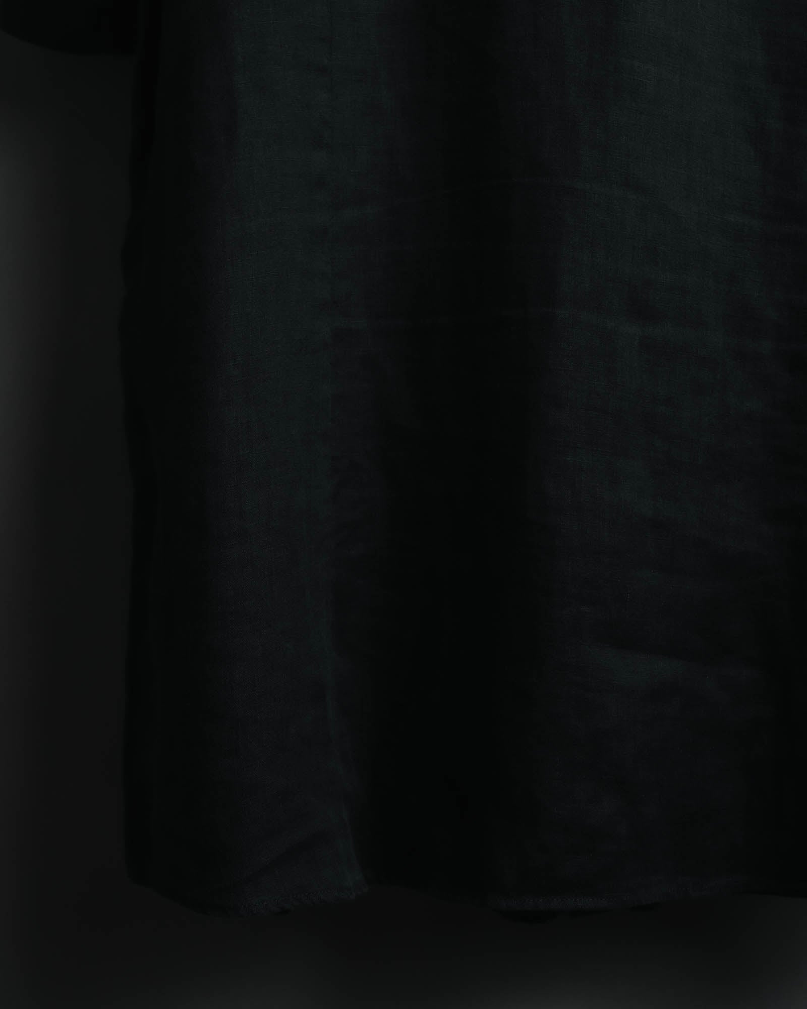 -MOOD MILLÉSIMES- 00’s black linen epaulet half-sleeve shirt by “ARMANI COLLEZIONI”