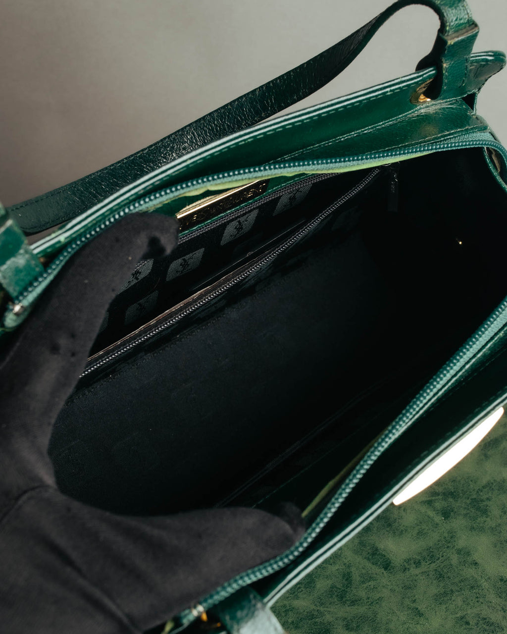 -SPECIAL- "Yves Saint Laurent" 80's-90's Glossy green exotic leather shoulder handbag