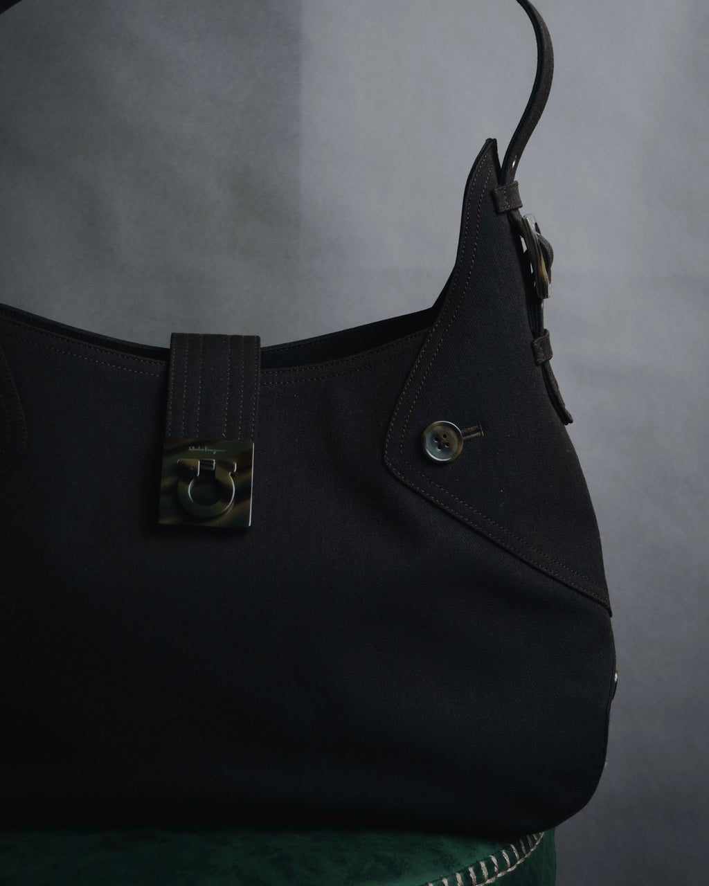 "Salvatore Ferragamo" 00’s canvas hobo shoulder bag