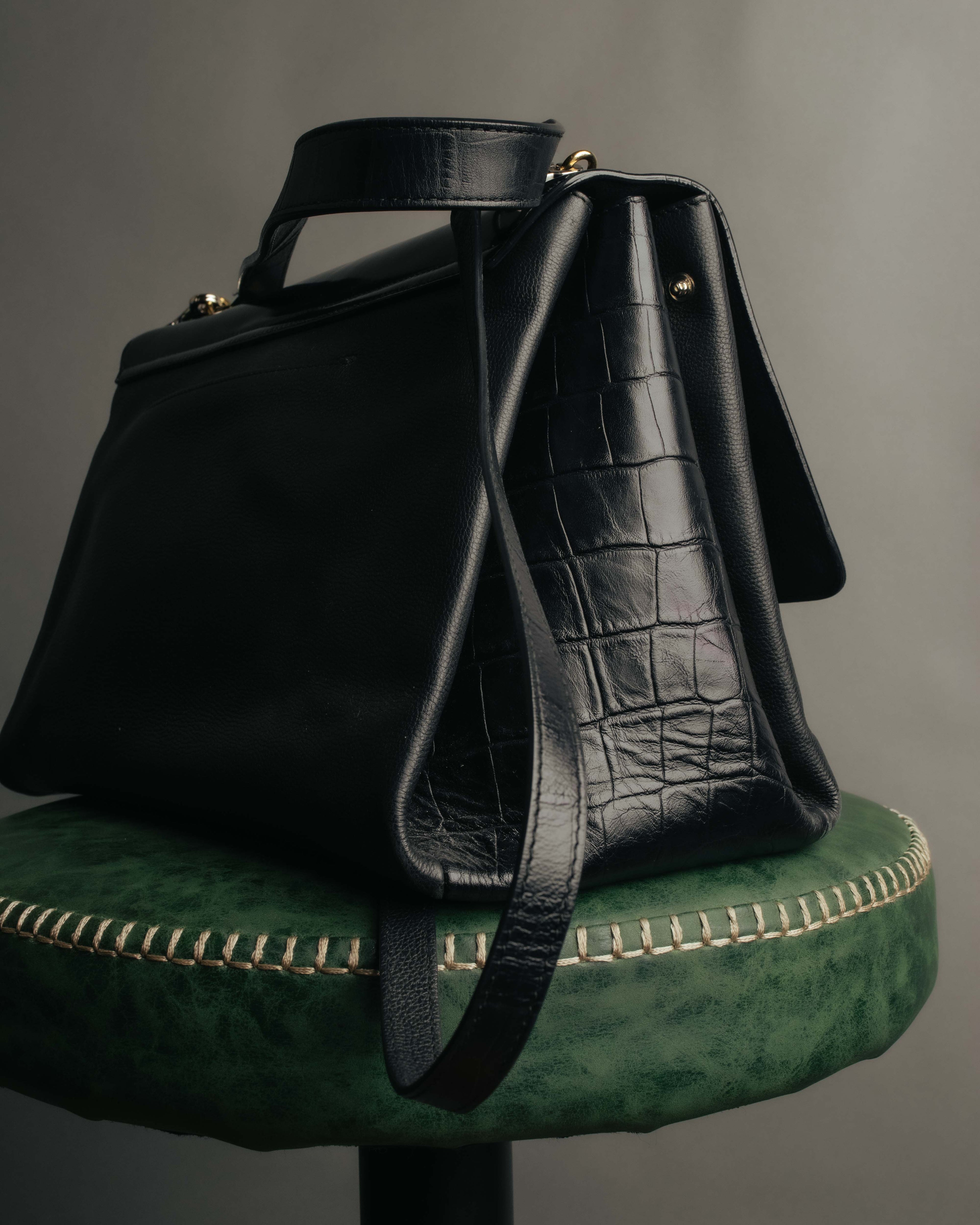 -SPECIAL- “BALENCIAGA” 2013-17 Le dix mixed leather shoulder bag