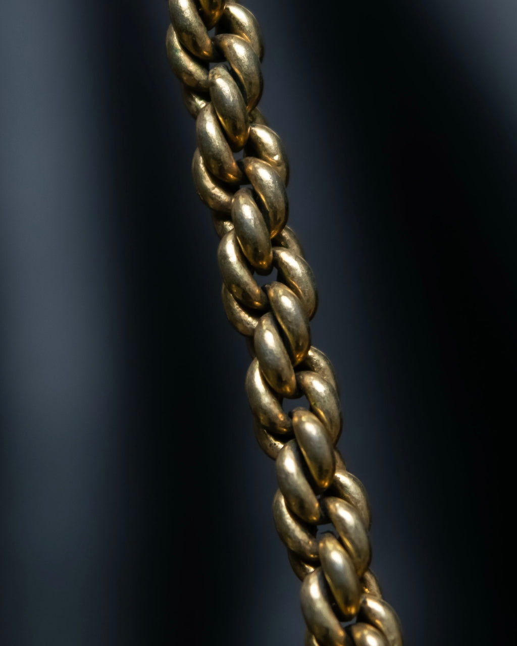 “Christian Dior” beautiful thick gold chain necklace