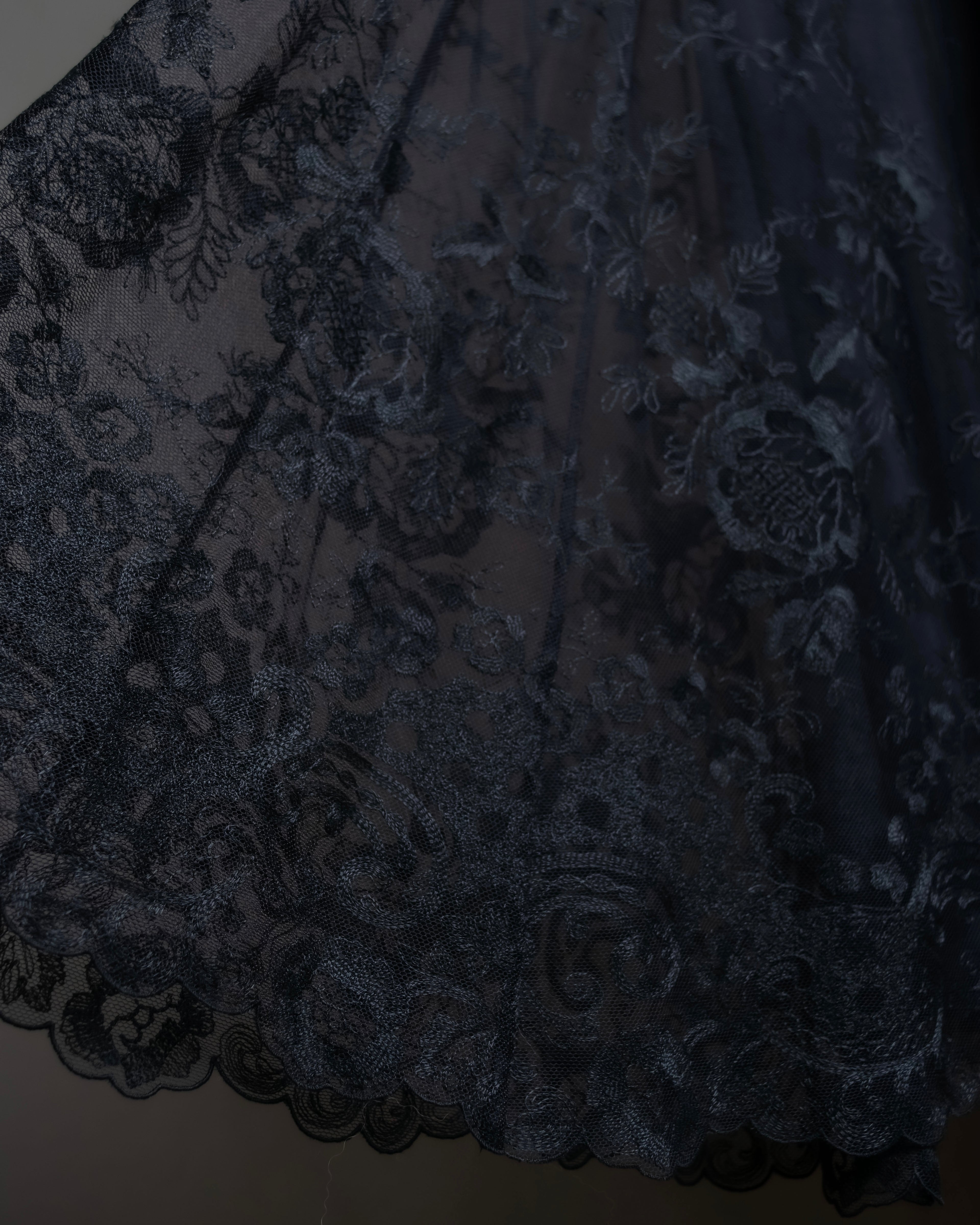 "LOUIS VUITTON" Tiered embroidered design flared skirt