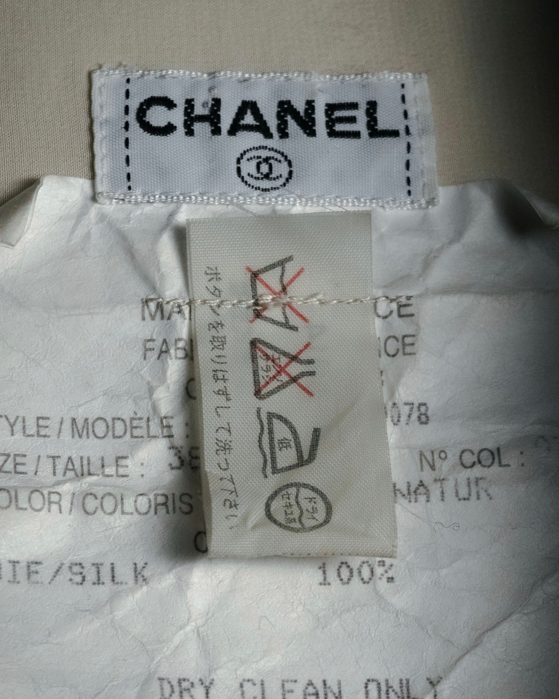 –SPECIAL– “CHANEL” 80’s-90’s pleated silk velvet trim blouse