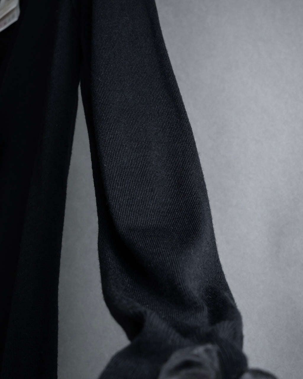 "GUCCI" Embellished v neck jewel knit sweater