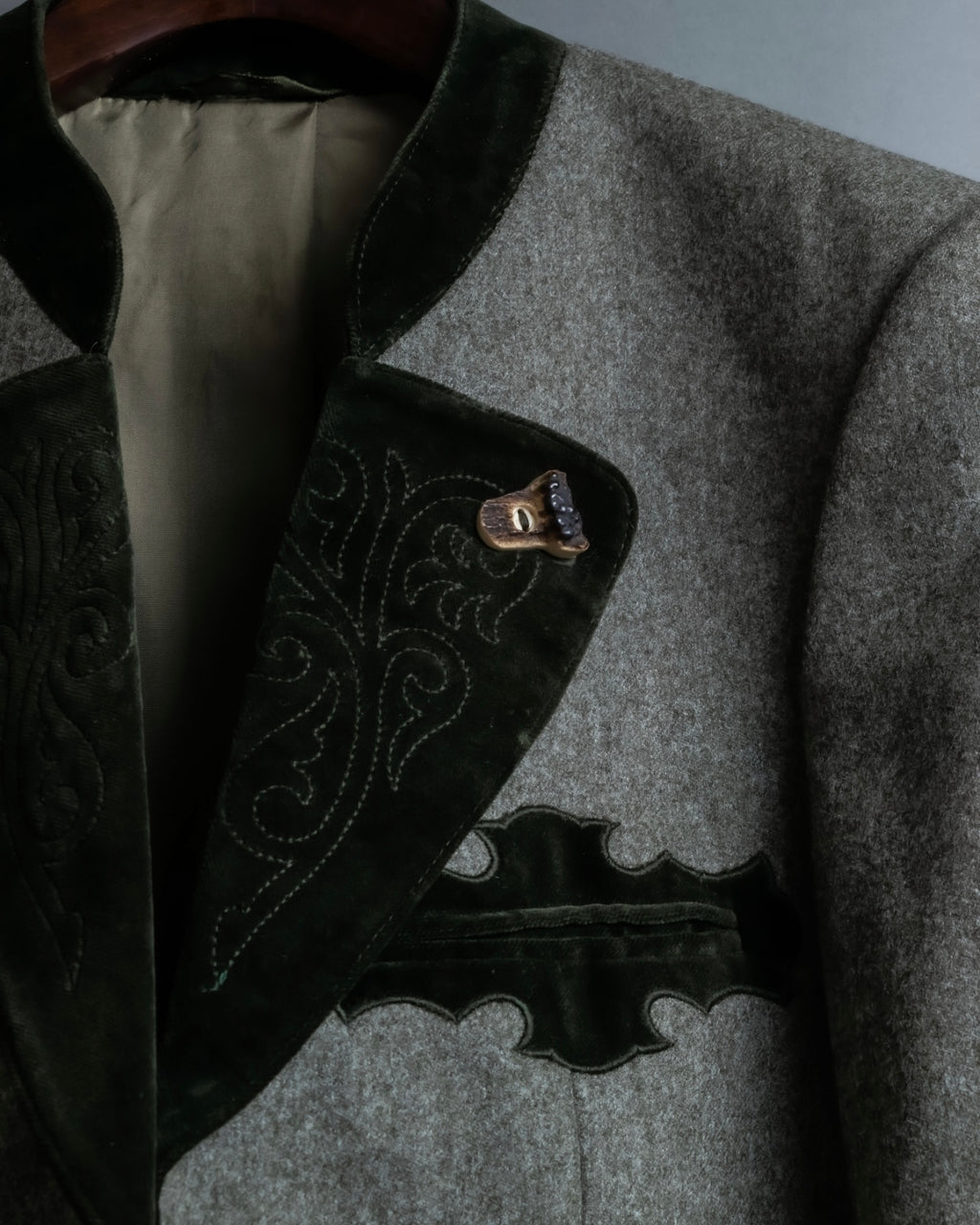Vintage velor switching Tyrolean tailored jacket