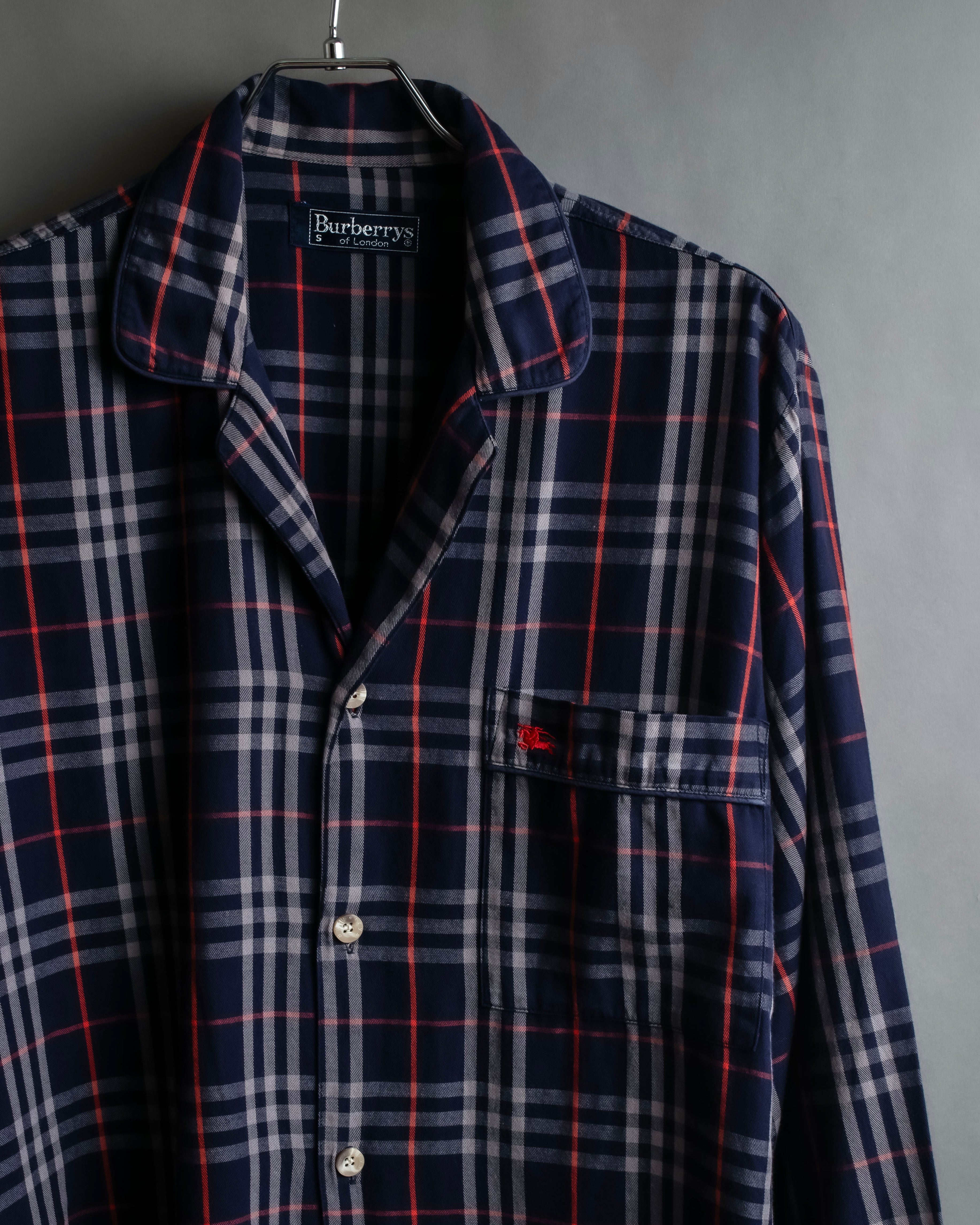 "BURBERRYS" Navy check pattern relaxing pajama shirt