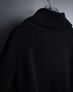 "FENDI" Raglan sleeves short length zip-up knit
